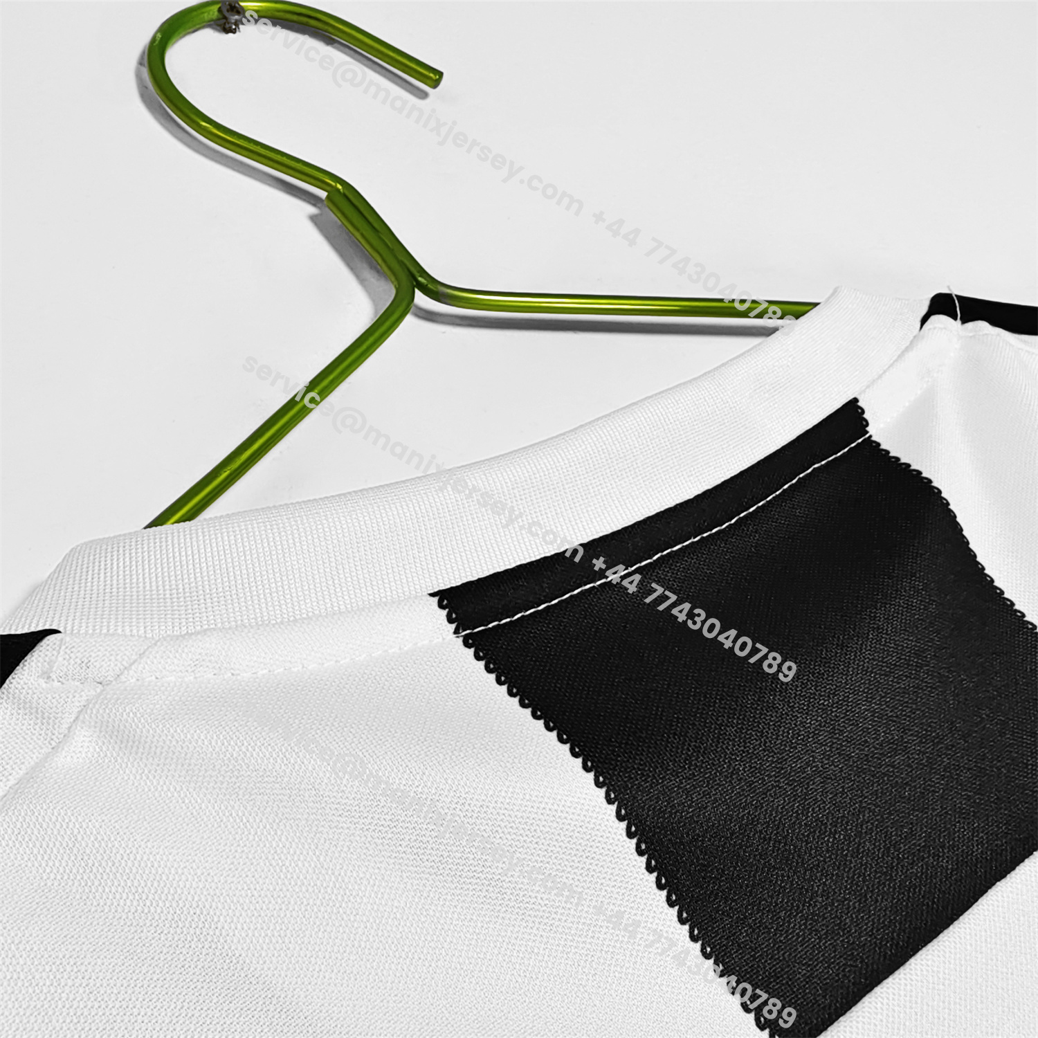 ManixJersey.com | Retro Juventus 2018-19 Home Jersey - Fans Version -Customize Name, Number and Patch | Worldwide Shipping