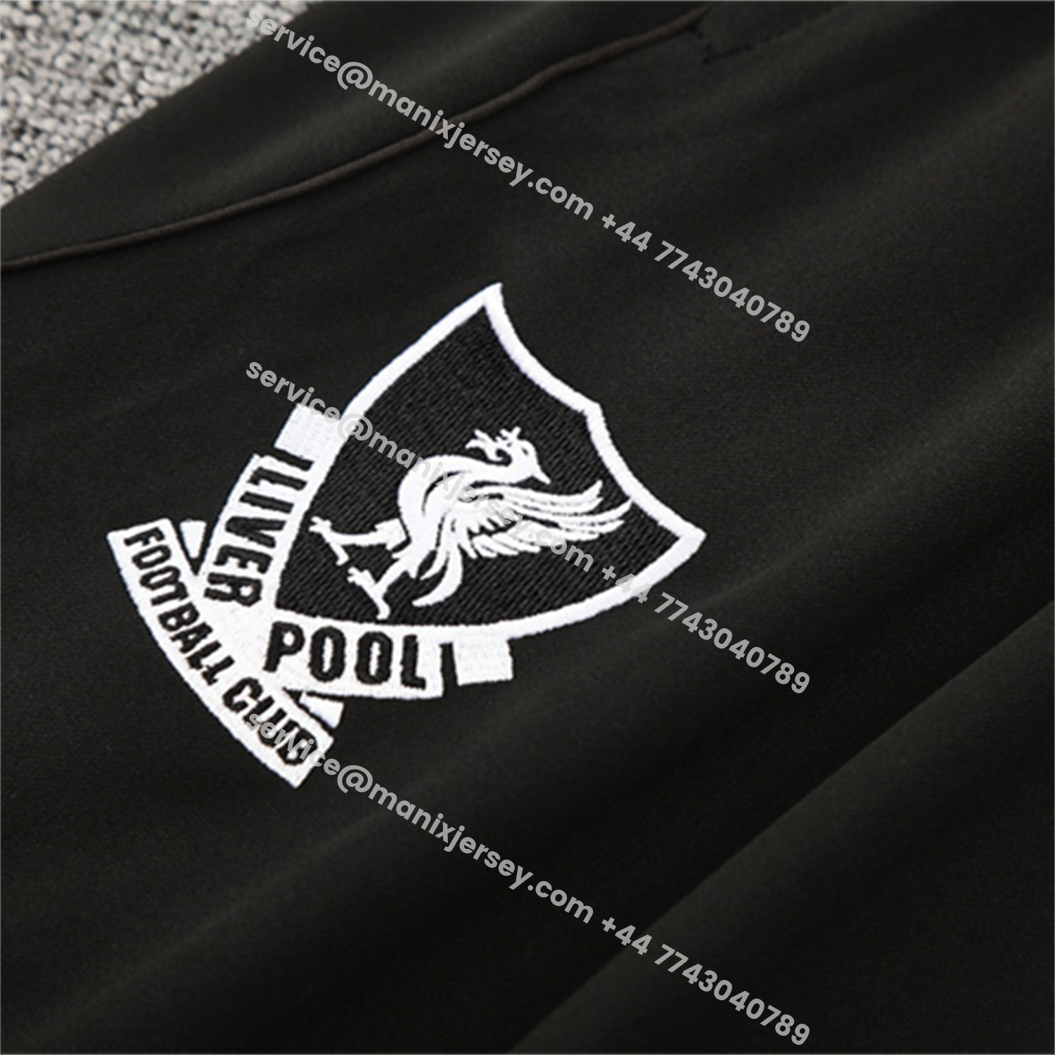 ManixJersey.com | Liver.pool 25-26 Long Sleeve Training Set - Green Top & Black Pants -Customize Name, Number and Patch | Worldwide Shipping