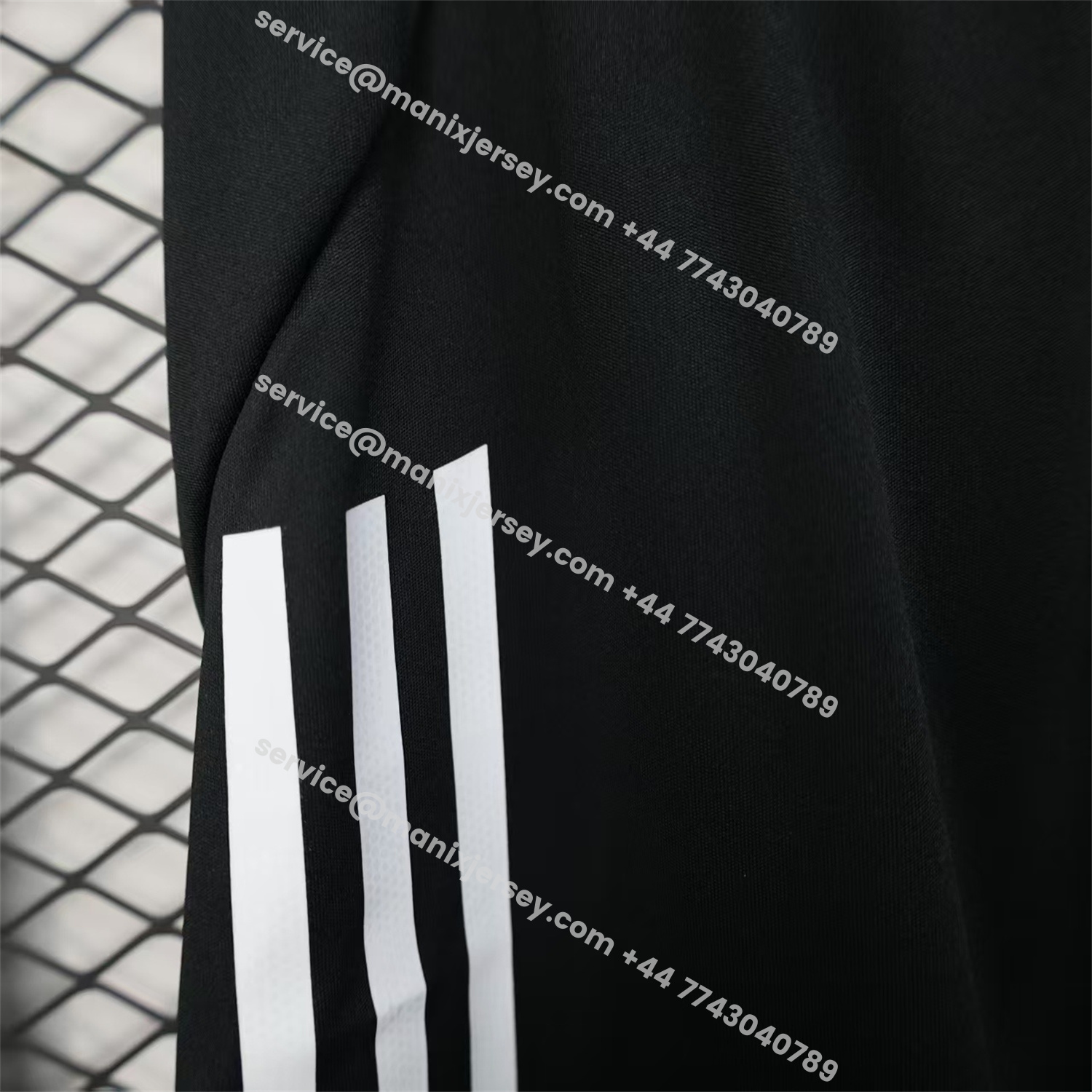 ManixJersey.com | Manchester United 25-26 Home Black Shorts - Player Version -Customize Name, Number and Patch | Worldwide Shipping