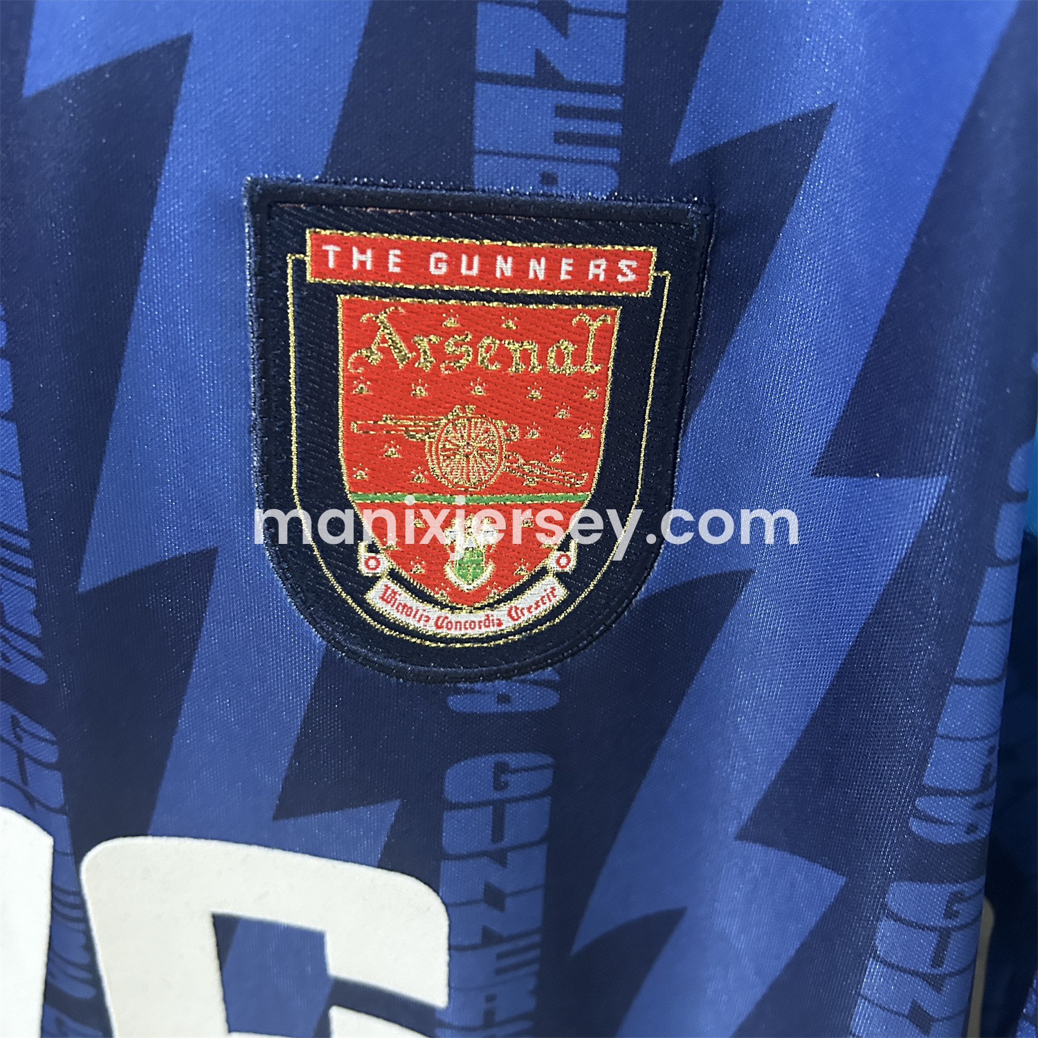ManixJersey.com | Retro Arsenal 1994-95 Away Jersey -Customize Name, Number and Patch | Worldwide Shipping