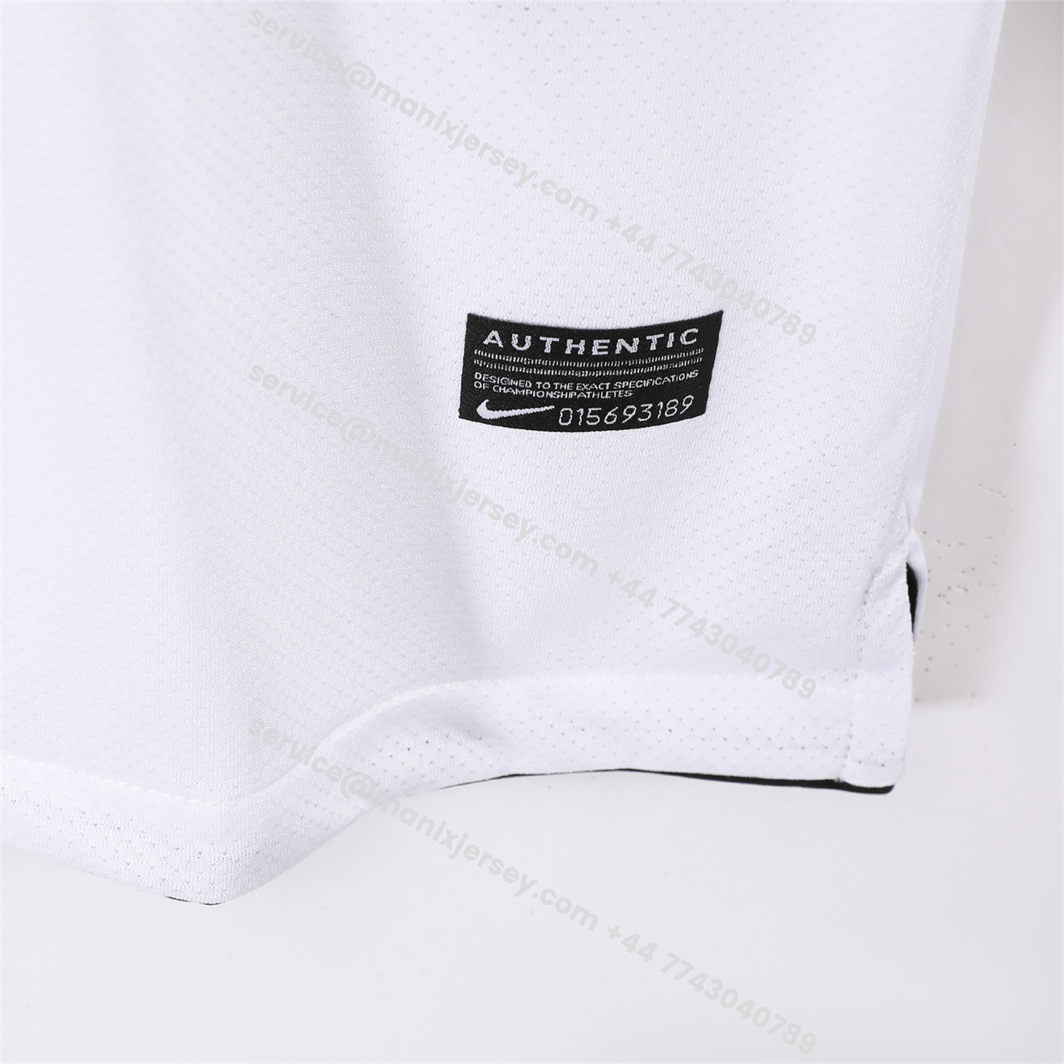 ManixJersey.com | Retro Manchester United 10-11 Away Long Sleeves Jersey - Champions League Final Version -Customize Name, Number and Patch | Worldwide Shipping