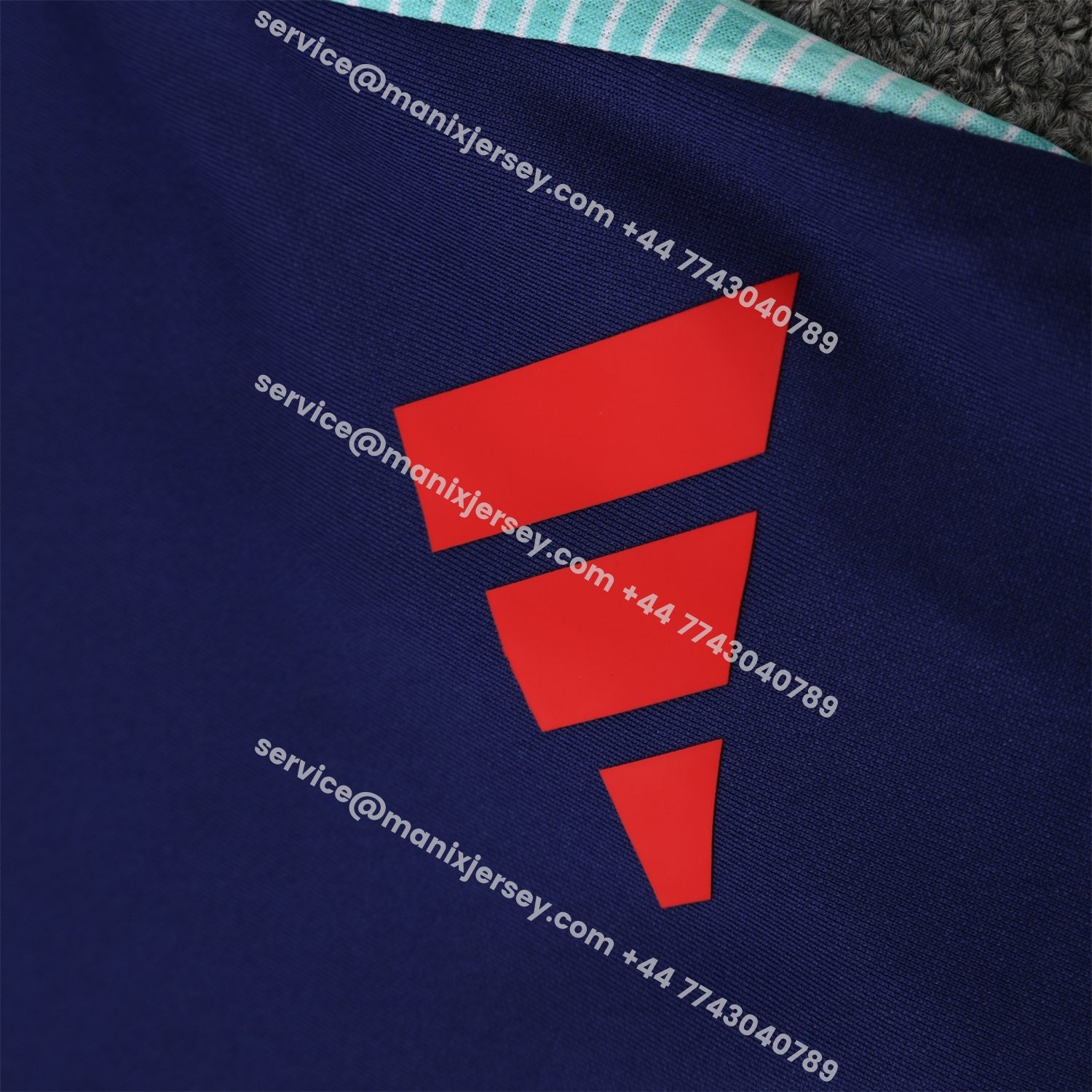 ManixJersey.com | Flamengo 25-26 Long Sleeve Training Set - Light Blue Top & Deep Blue Pants -Customize Name, Number and Patch | Worldwide Shipping