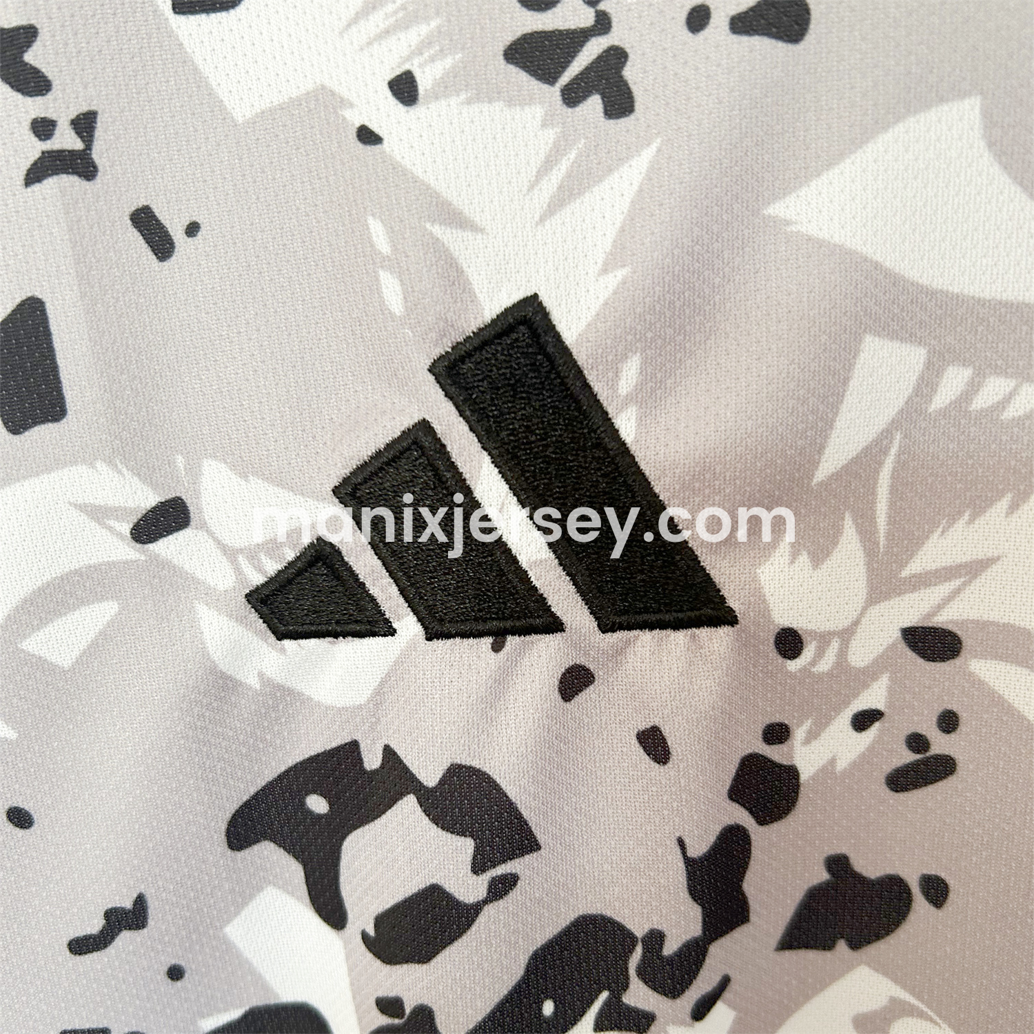 ManixJersey.com | Japan 25-26 Arte Vetor Panda Special Edition Jersey - Fans Version -Customize Name, Number and Patch | Worldwide Shipping