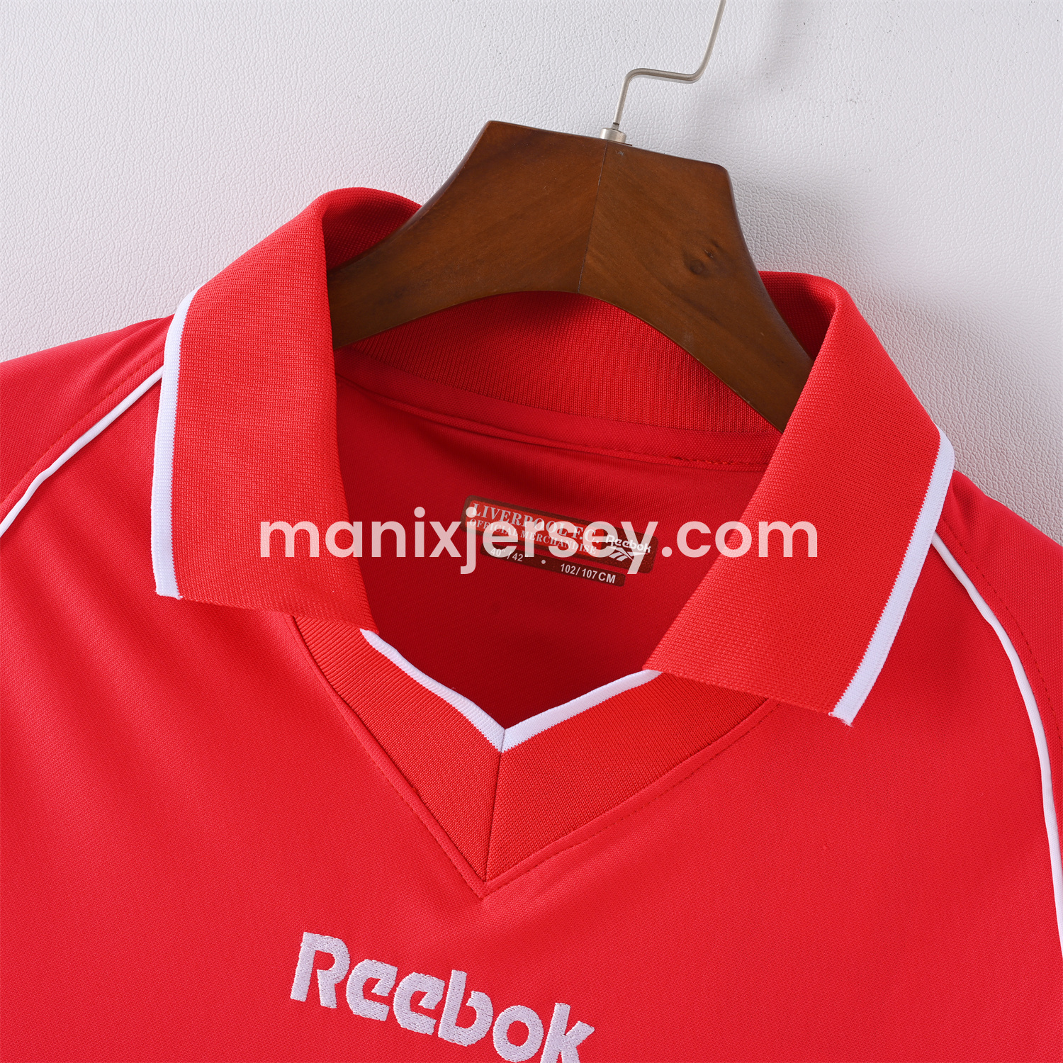 ManixJersey.com | Retro Liver.pool 2000-01 Home Jersey -Customize Name, Number and Patch | Worldwide Shipping