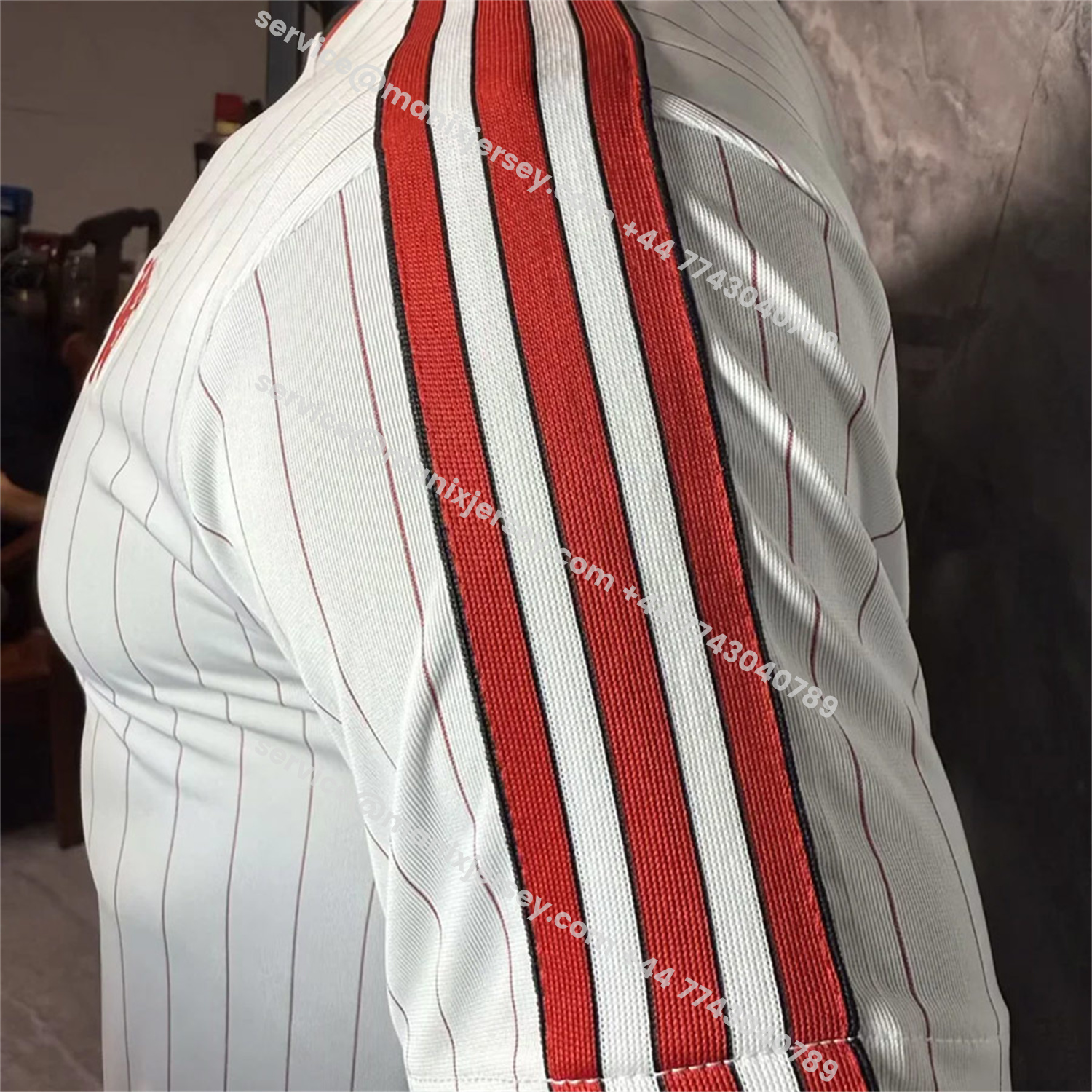 ManixJersey.com | Manchester United 25-26 Trefoil Red Lines White Travel Jersey - Player Version -Customize Name, Number and Patch | Worldwide Shipping