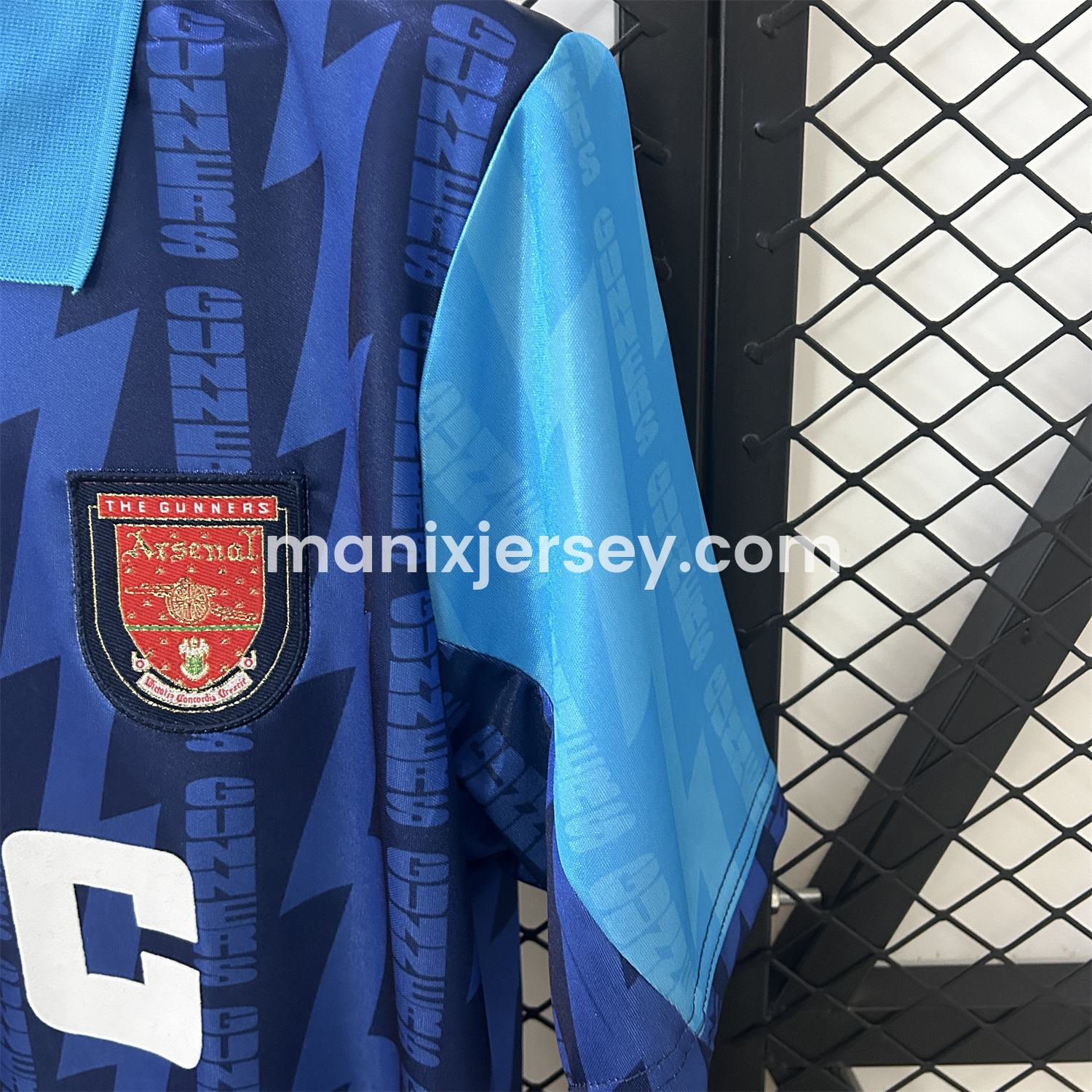 ManixJersey.com | Retro Arsenal 1994-95 Away Jersey -Customize Name, Number and Patch | Worldwide Shipping