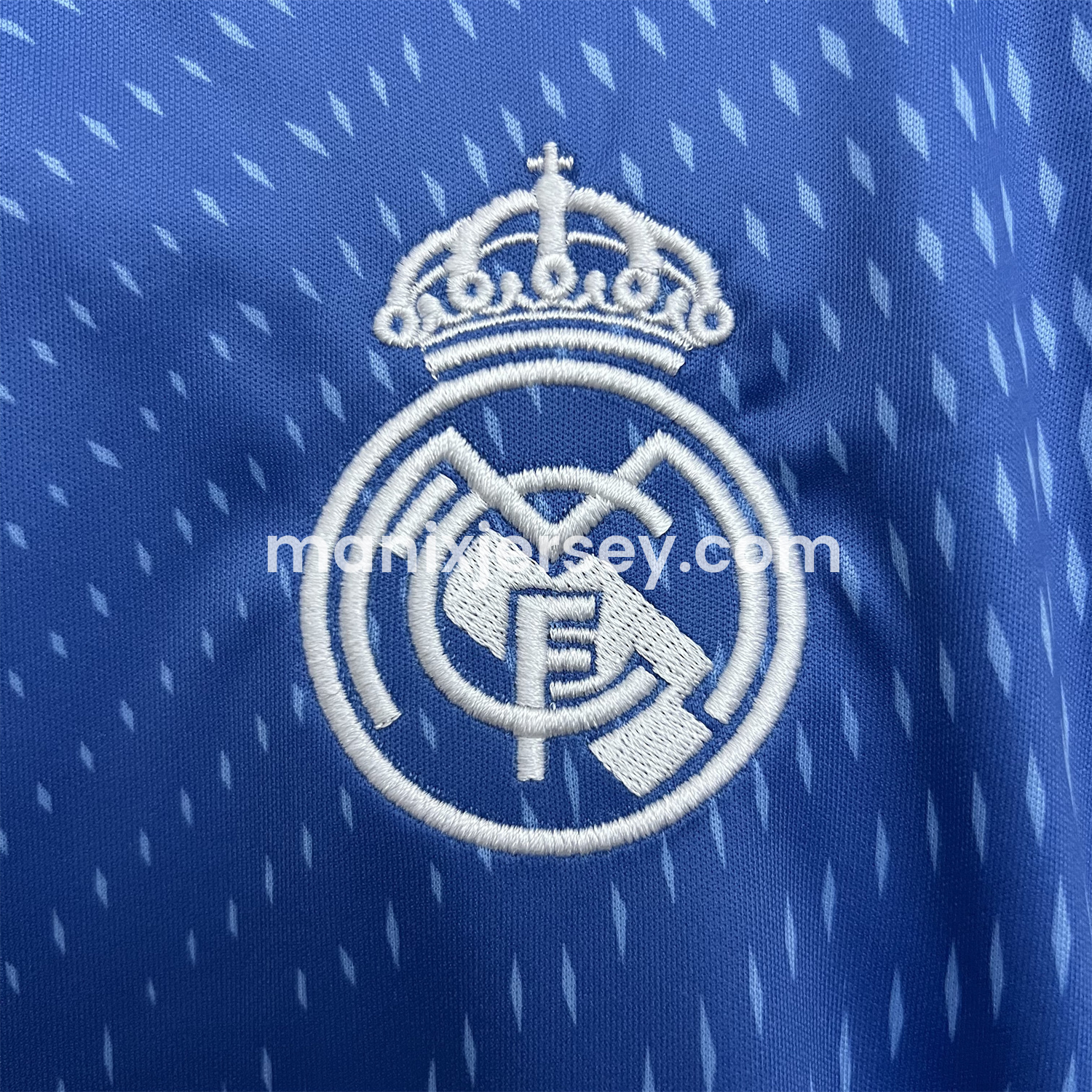 ManixJersey.com | Real Madrid 25-26 Blue Goalkeeper Jersey - Fans Version -Customize Name, Number and Patch | Worldwide Shipping