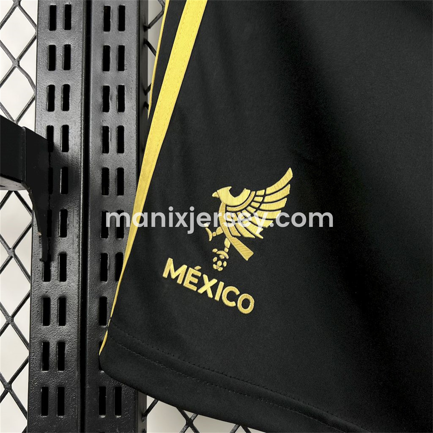 ManixJersey.com | Mexico 2025 Gold Cup Black Shorts - Fans Version -Customize Name, Number and Patch | Worldwide Shipping