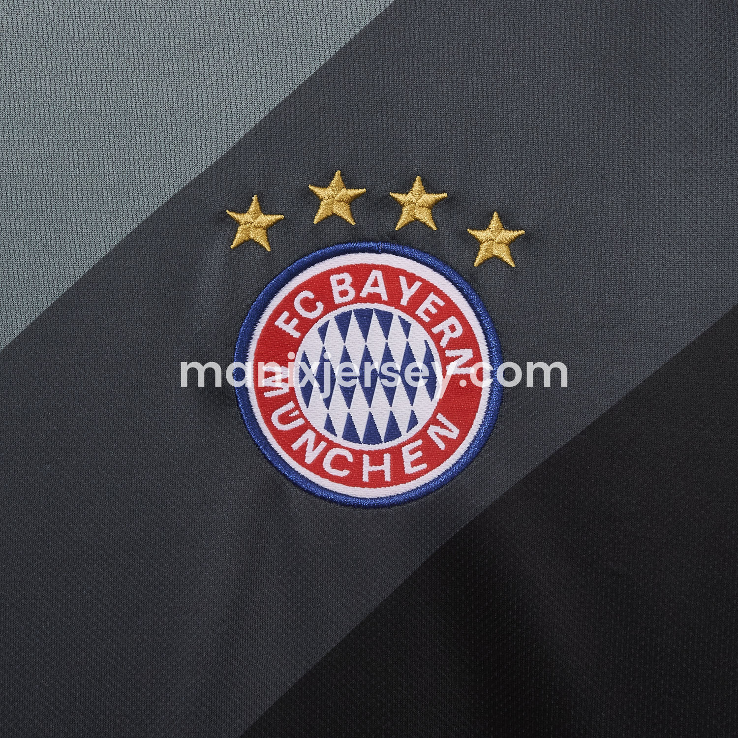 ManixJersey.com | Retro Bayern Munich 2016-17 Away Men's Adult Jersey Set - Fans Version -Customize Name, Number and Patch | Worldwide Shipping