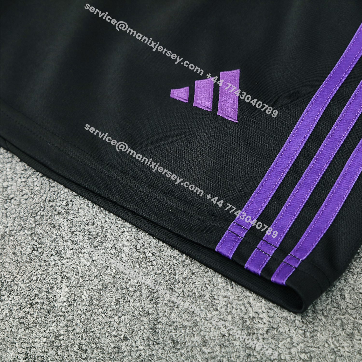 ManixJersey.com | Real Madrid 25-26 Vest Training Set - Blue Edge Black Vest & Black Shorts -Customize Name, Number and Patch | Worldwide Shipping