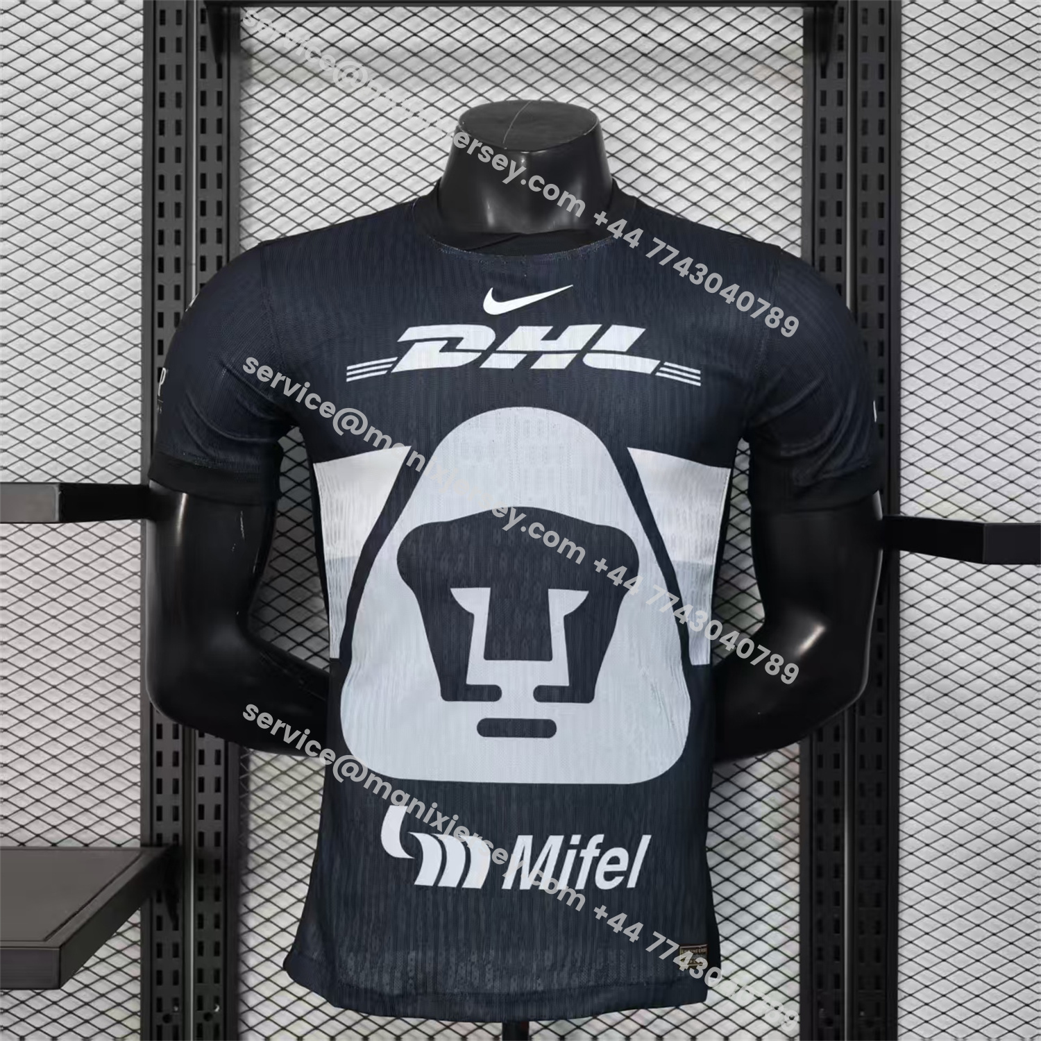 ManixJersey.com | Pumas UNAM 25-26 Black Goalkeeper Jersey - Player Version -Customize Name, Number and Patch | Worldwide Shipping