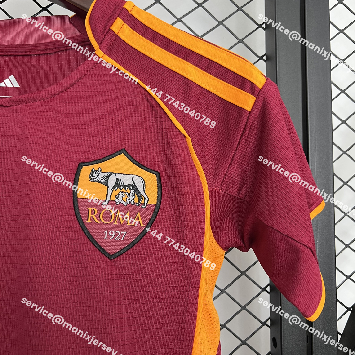 ManixJersey.com | AS Roma 25-26 Home Unsponsored Kids Kit -Customize Name, Number and Patch | Worldwide Shipping
