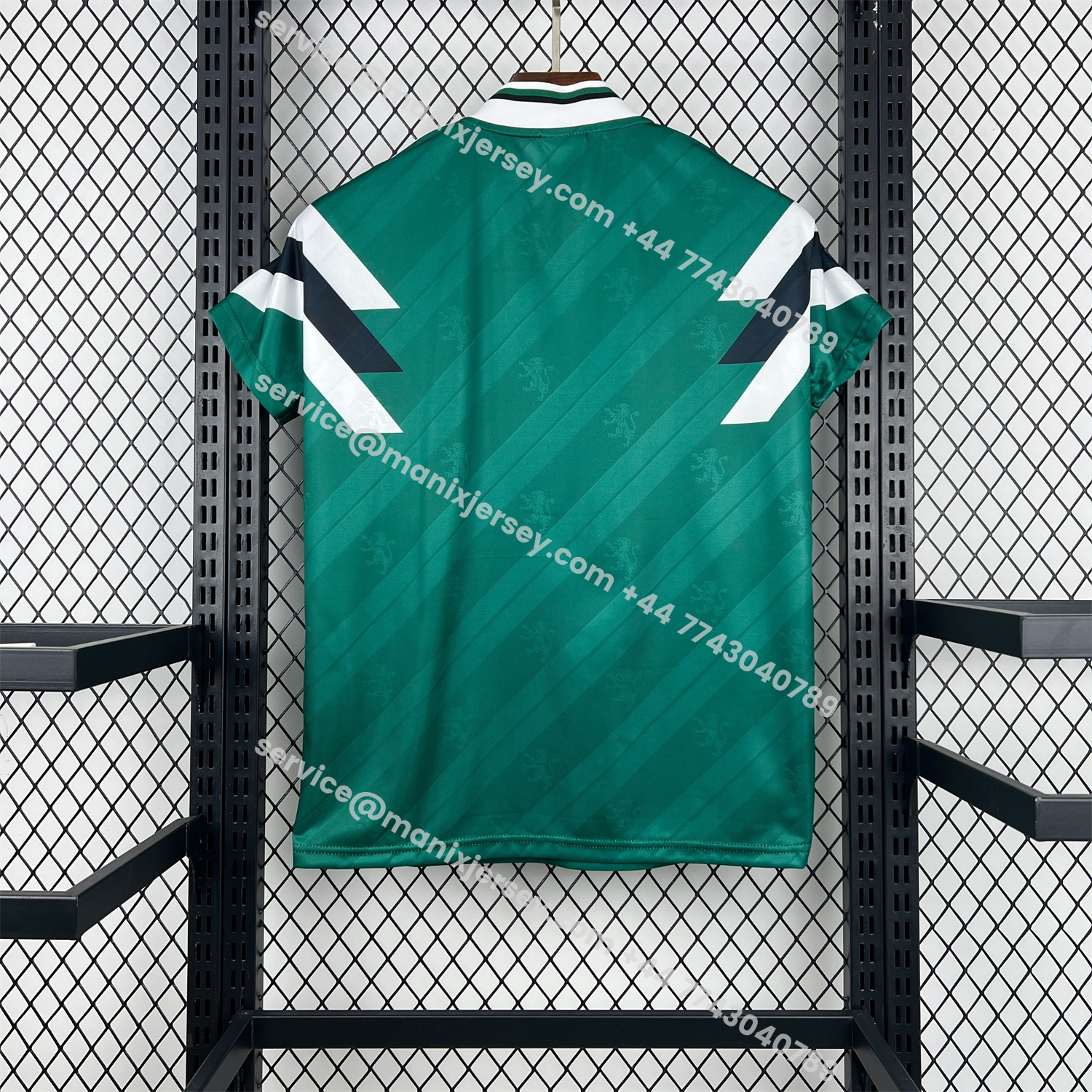 ManixJersey.com | Sporting CP 25-26 Retro Style Green Special Jersey - Fans Version -Customize Name, Number and Patch | Worldwide Shipping