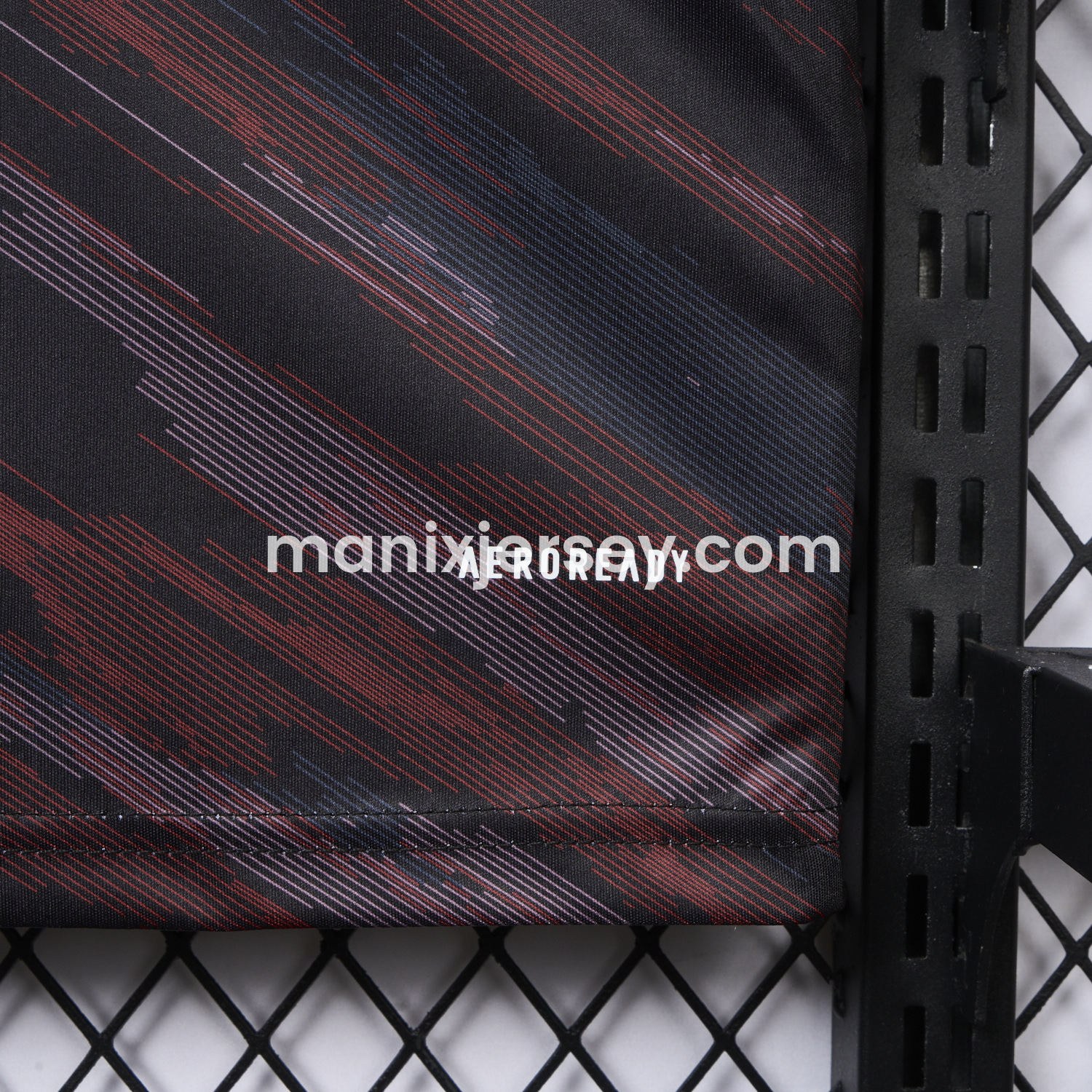 ManixJersey.com | Bayern Munich 25-26 Black & Red Stripe Training Jersey - Fans Version -Customize Name, Number and Patch | Worldwide Shipping