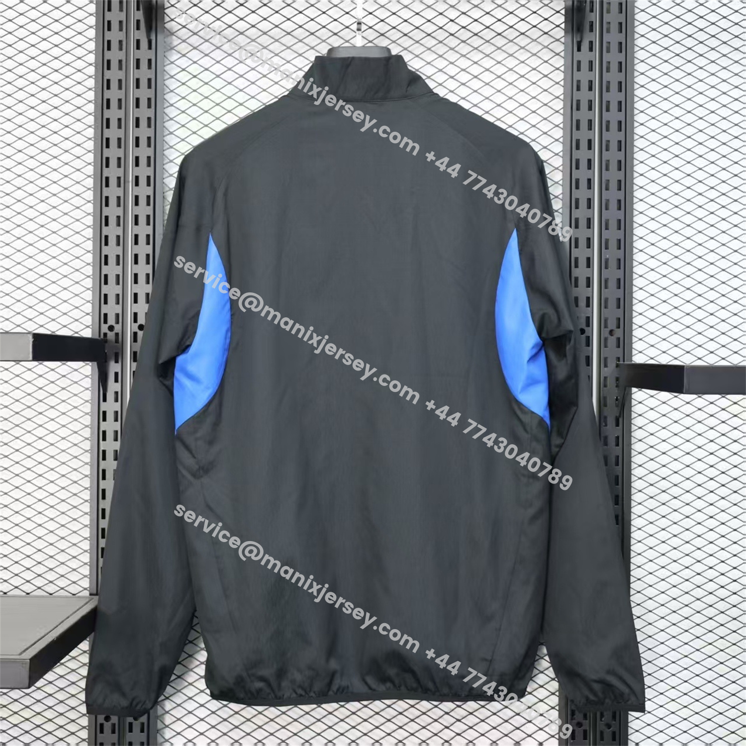 ManixJersey.com | Manchester United 25-26 Black Windbreaker Jacket - Deep Green -Customize Name, Number and Patch | Worldwide Shipping