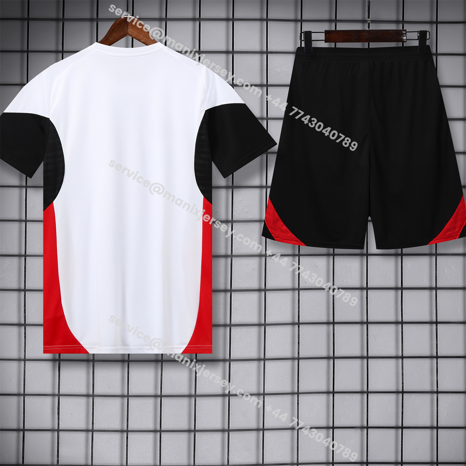 ManixJersey.com | Manchester United 25-26 Short-Sleeve Training Set - Red Black Blocks White Top & Black Shorts -Customize Name, Number and Patch | Worldwide Shipping