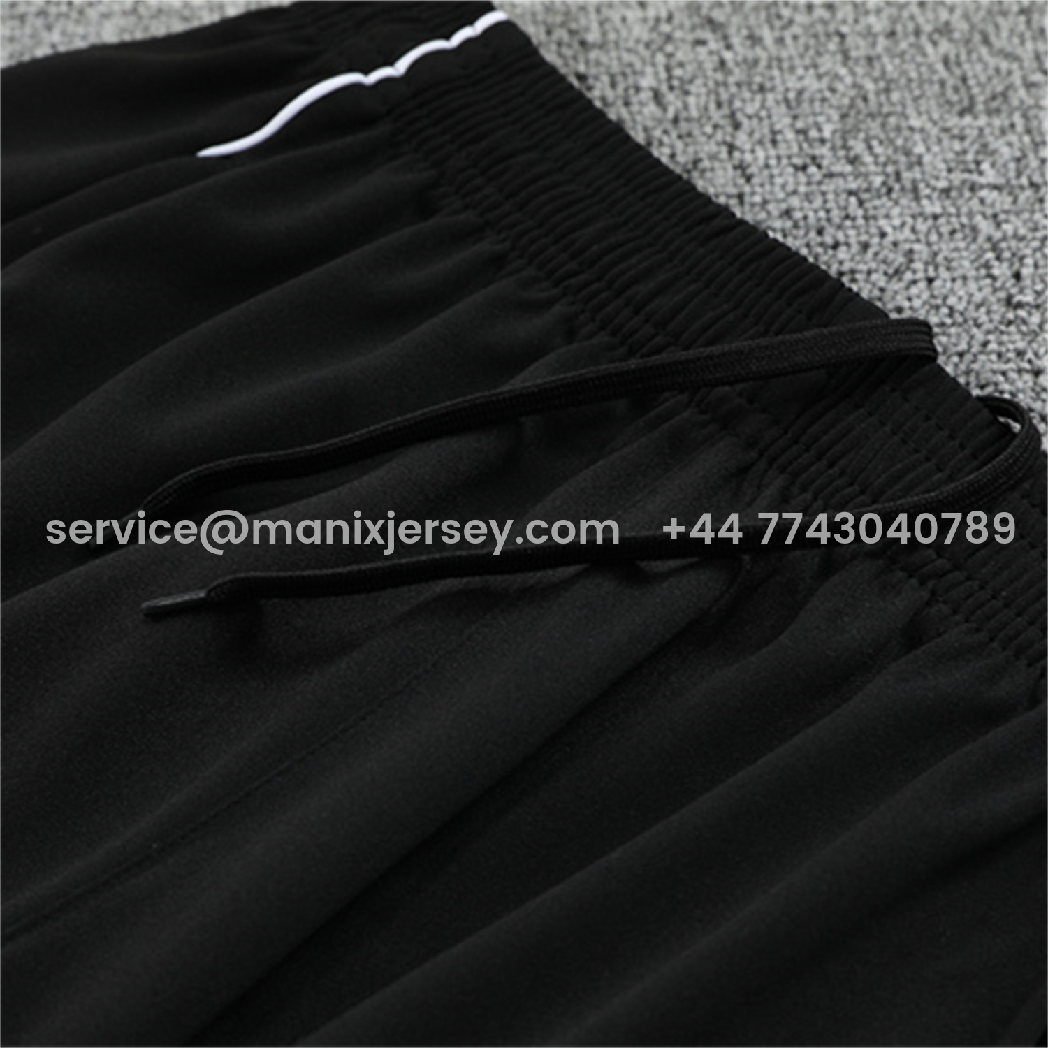 ManixJersey.com | Japan 25-26 Kids Long Sleeve Training Set - Light Grey Top and Black Pants -Customize Name, Number and Patch | Worldwide Shipping