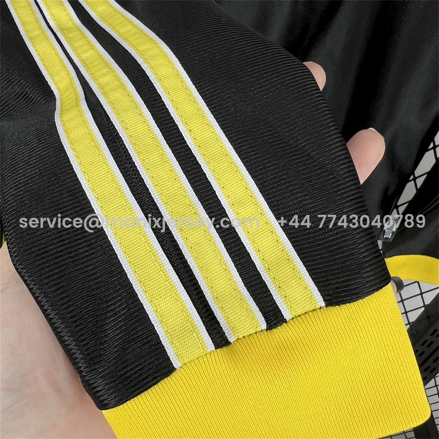 ManixJersey.com | Retro Real Madrid 1999-01 Away Long Sleeves Jersey -Customize Name, Number and Patch | Worldwide Shipping