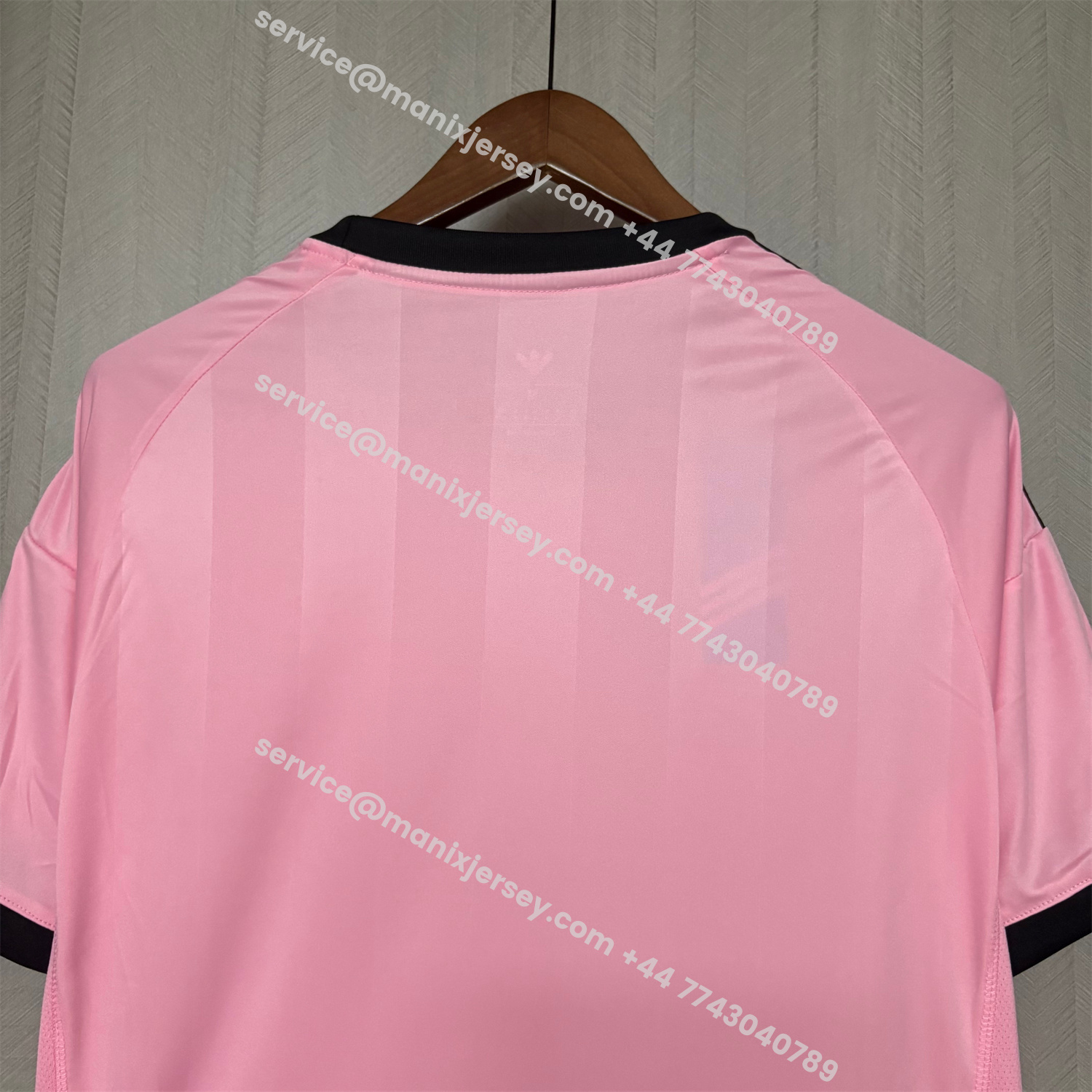 ManixJersey.com | Newcastle United 25-26 Pink Special Jersey - Fans Version -Customize Name, Number and Patch | Worldwide Shipping