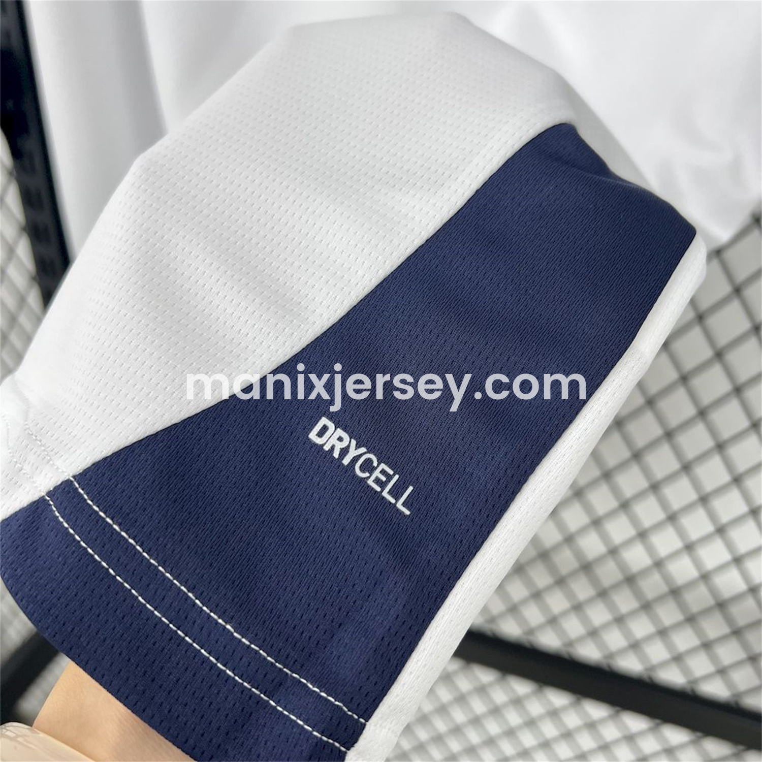 ManixJersey.com | Portugal 2025-26 White Training Jersey - Fans Version -Customize Name, Number and Patch | Worldwide Shipping