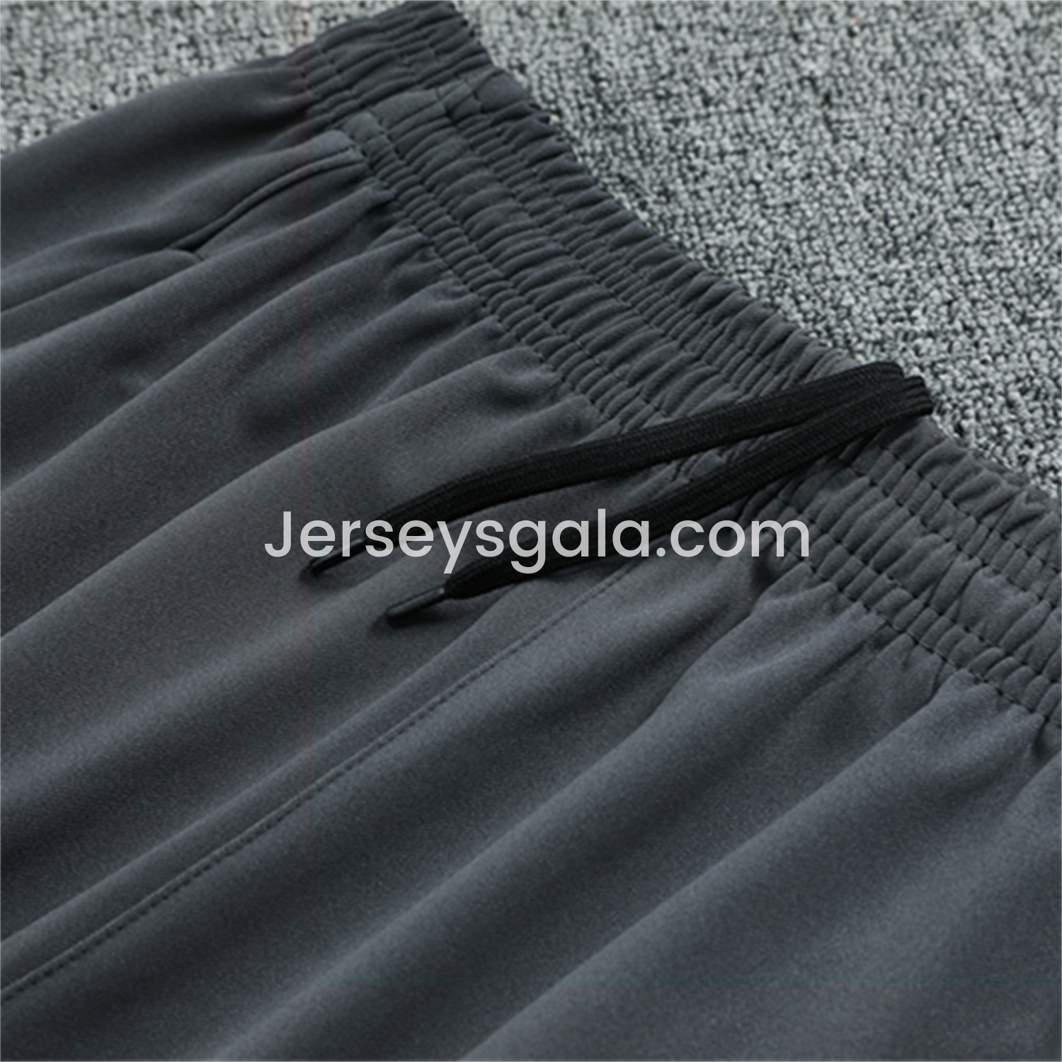 JerseysGala.com | Bayern Munich 25-26 Long Sleeves Training Set - Orange Top & Gray Pants -Customize Name, Number and Patch | Worldwide Shipping