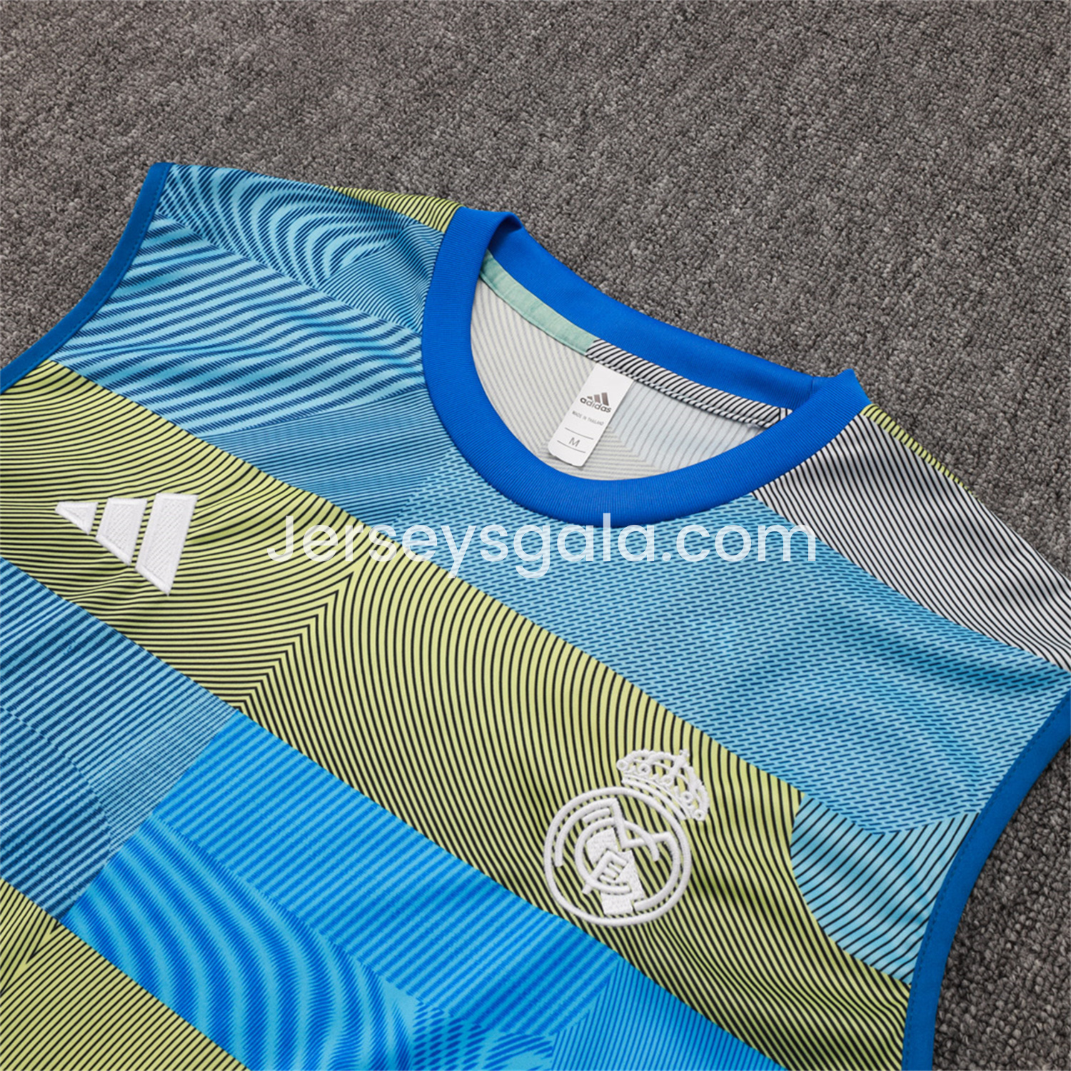 JerseysGala.com | Real Madrid 25-26 Vest Training Set - Blue-Gray Camouflage Vest and Black Shorts -Customize Name, Number and Patch | Worldwide Shipping