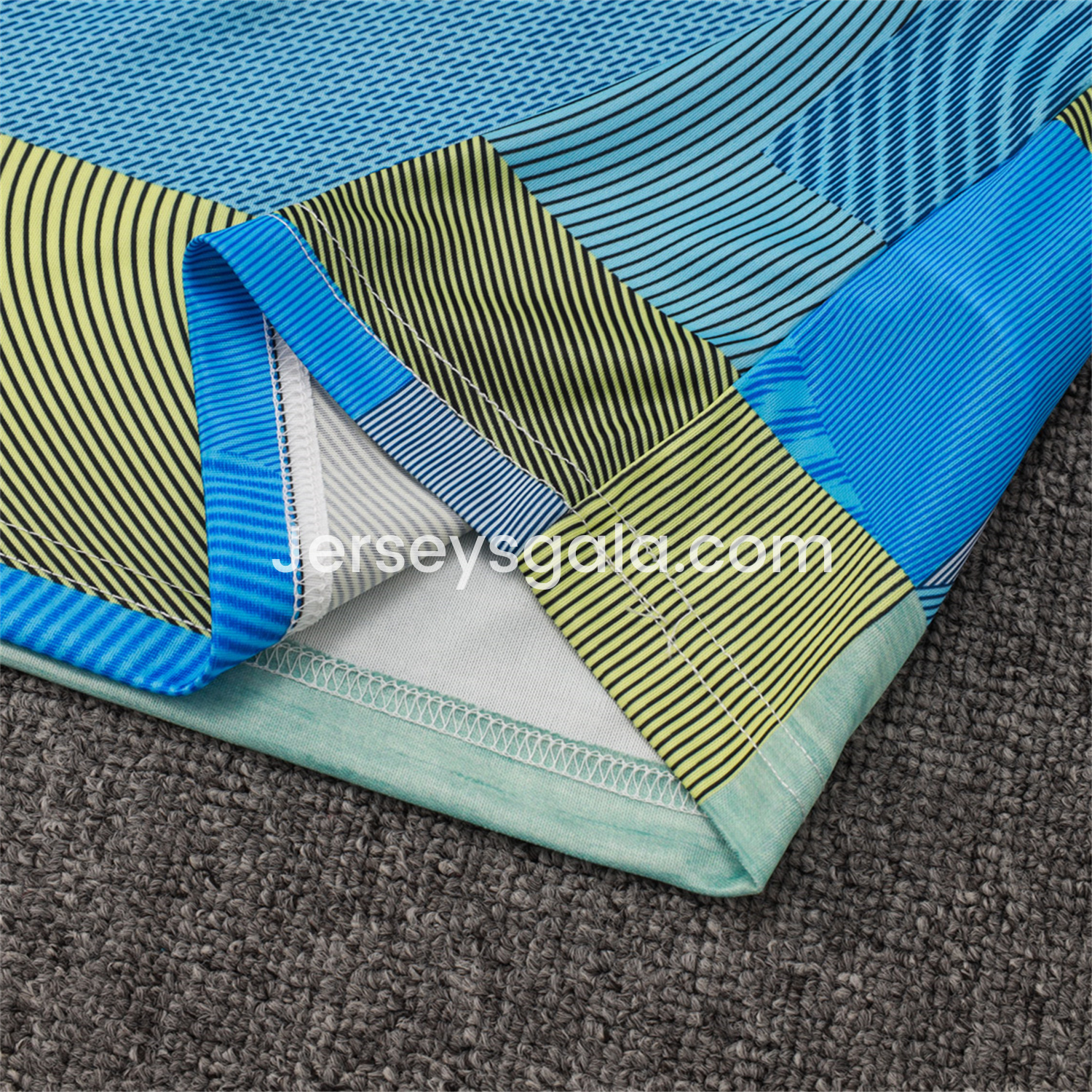 JerseysGala.com | Real Madrid 25-26 Vest Training Set - Blue-Gray Camouflage Vest and Black Shorts -Customize Name, Number and Patch | Worldwide Shipping