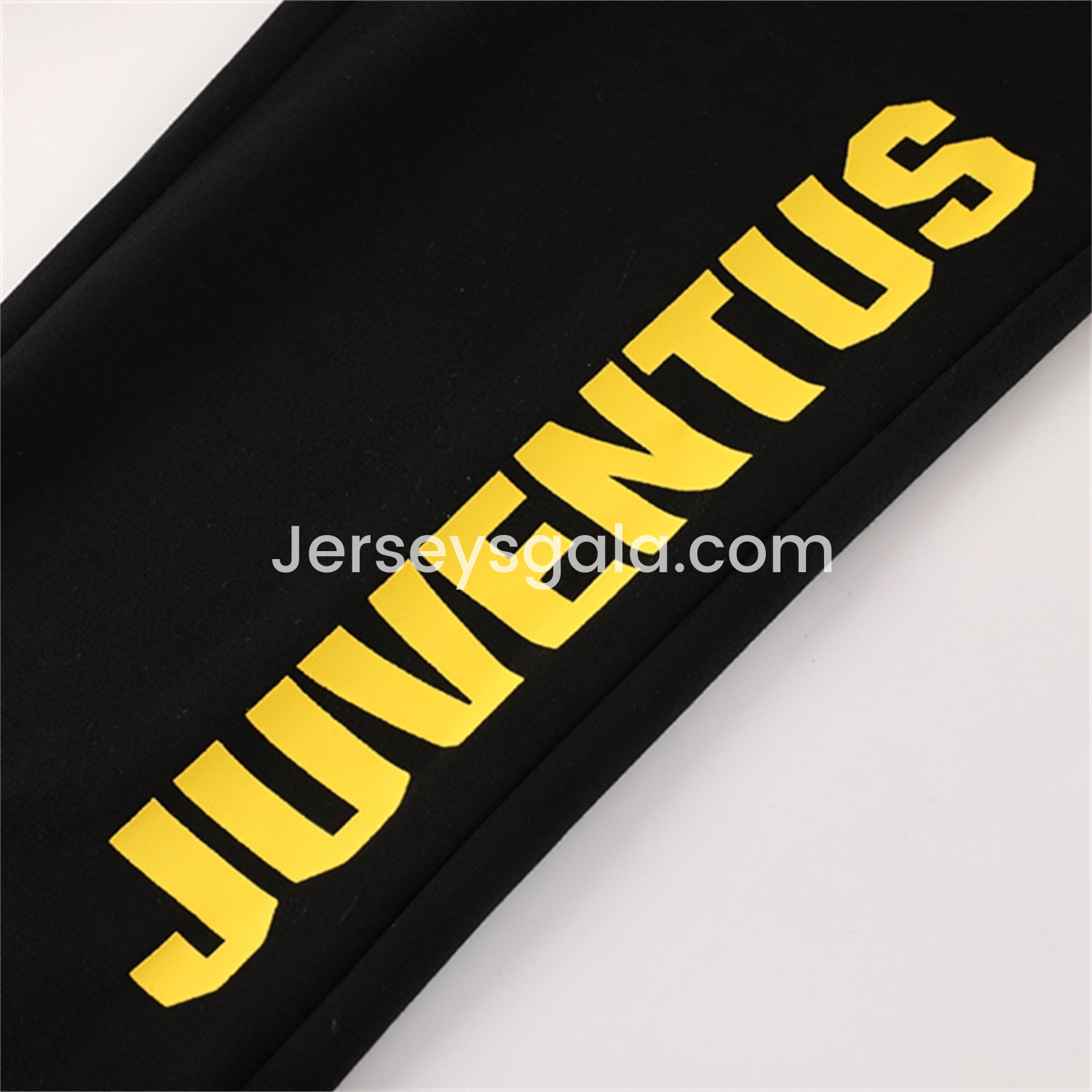 JerseysGala.com | Juventus 25-26 Originals Varsity Hoodie Set - Black Hoodie and Pants -Customize Name, Number and Patch | Worldwide Shipping