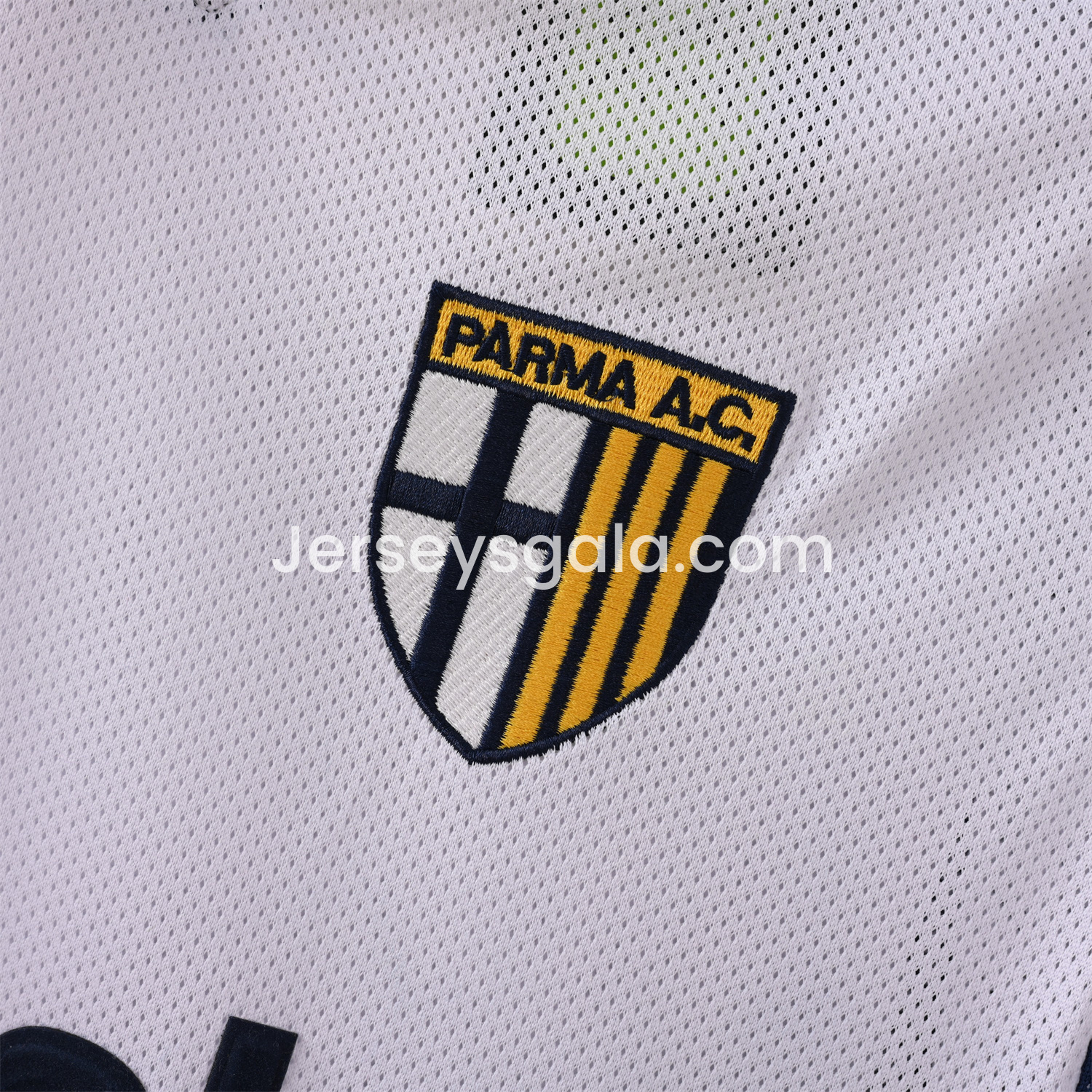 JerseysGala.com | Retro Parma 2003-04 Away Jersey - Fans Version -Customize Name, Number and Patch | Worldwide Shipping