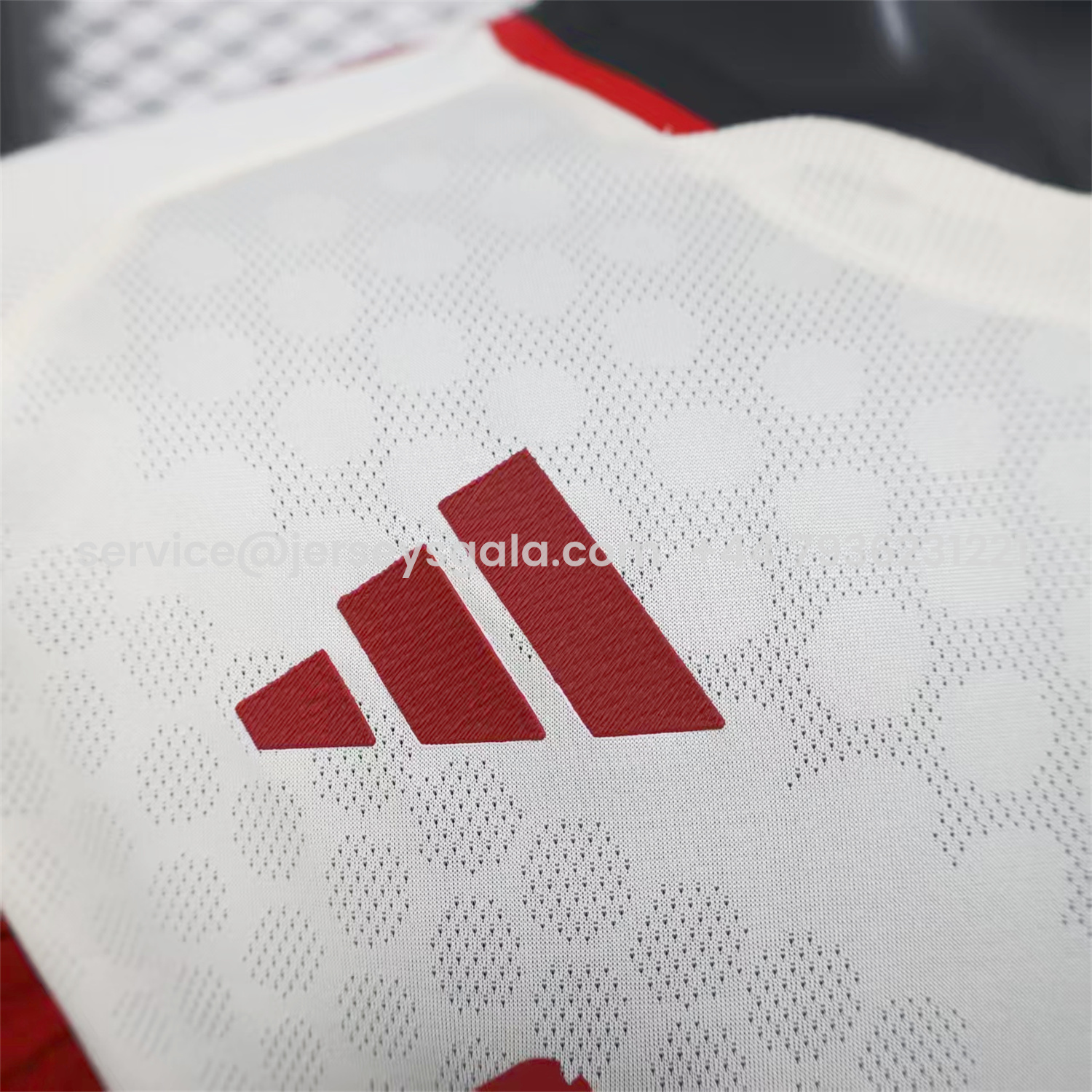 JerseysGala.com | Liver.pool 25-26 Away Beige Long Sleeves Jersey - Player Version -Customize Name, Number and Patch | Worldwide Shipping