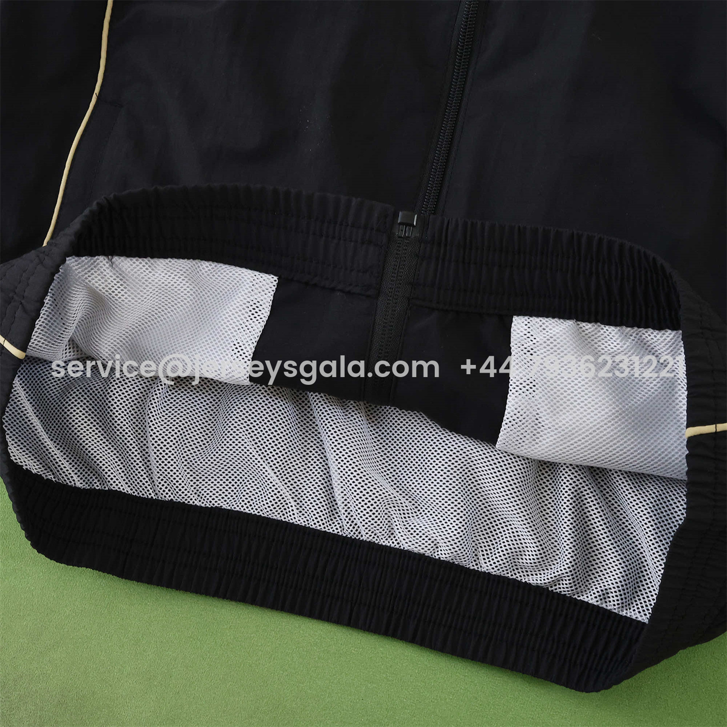 JerseysGala.com | Liver.pool 25-26 Throwback Windbreaker Jacket - Black -Customize Name, Number and Patch | Worldwide Shipping