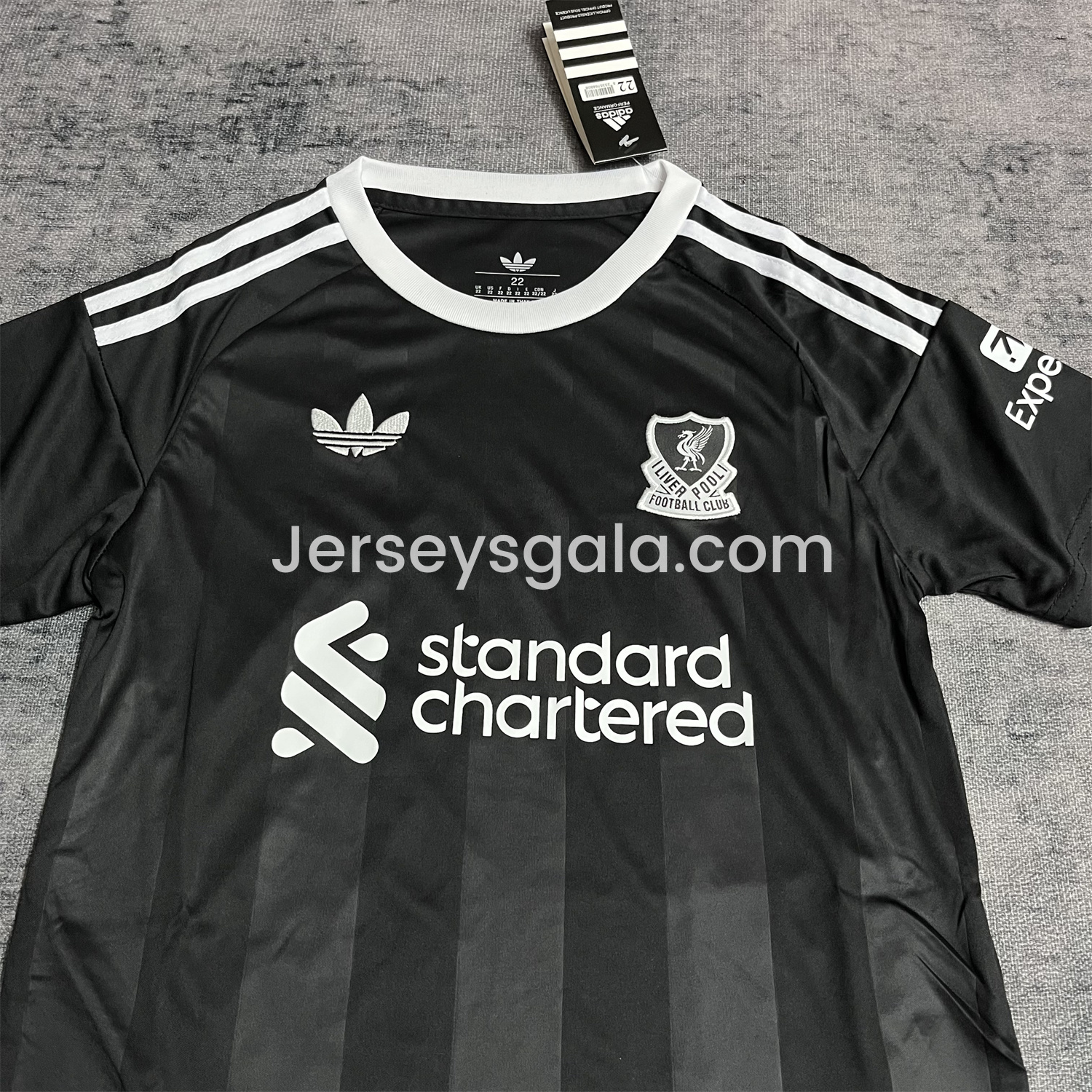 JerseysGala.com | Liver.pool 25-26 Trefoil Black Goalkeeper Kids Kit -Customize Name, Number and Patch | Worldwide Shipping