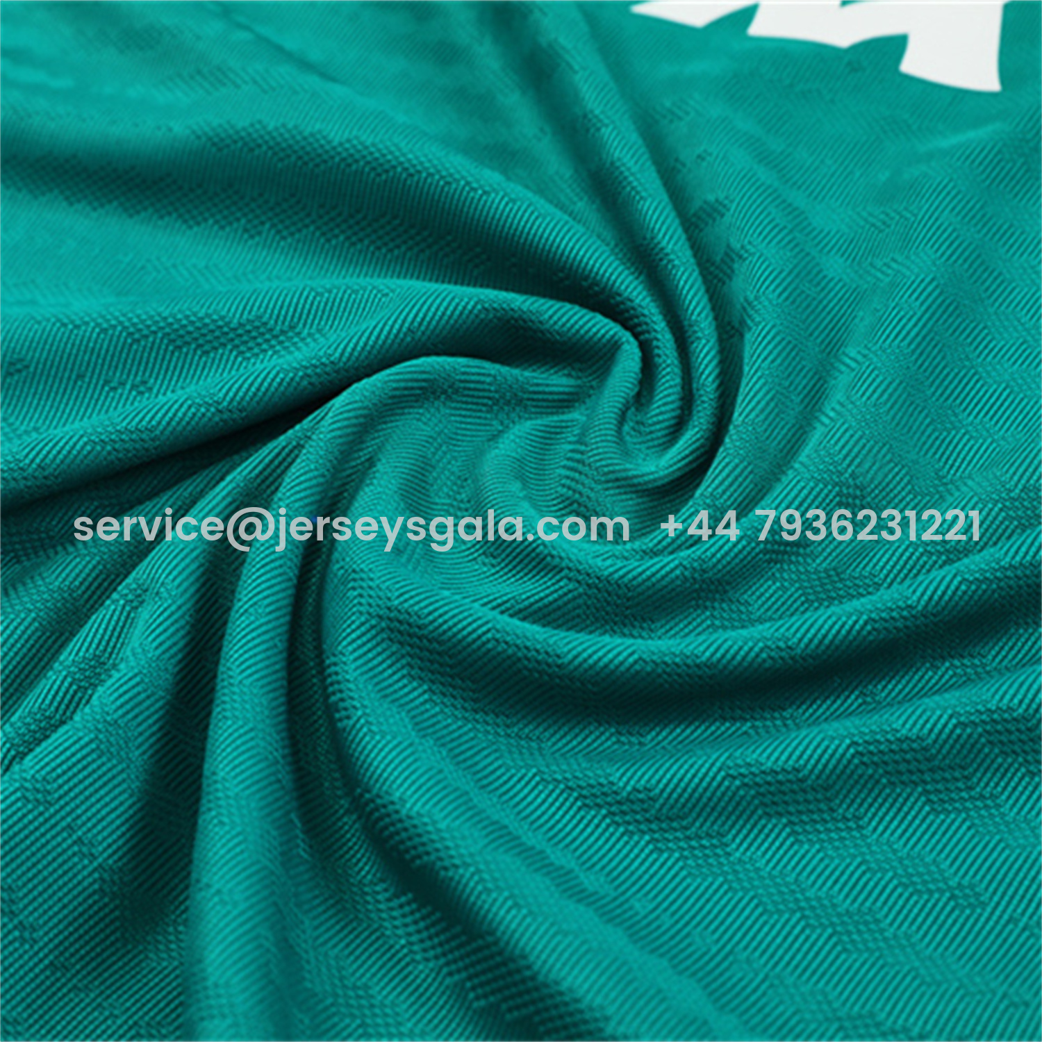 JerseysGala.com | Liver.pool 25-26 Long Sleeve Training Set - Player Version - Green Top and Black Pants -Customize Name, Number and Patch | Worldwide Shipping