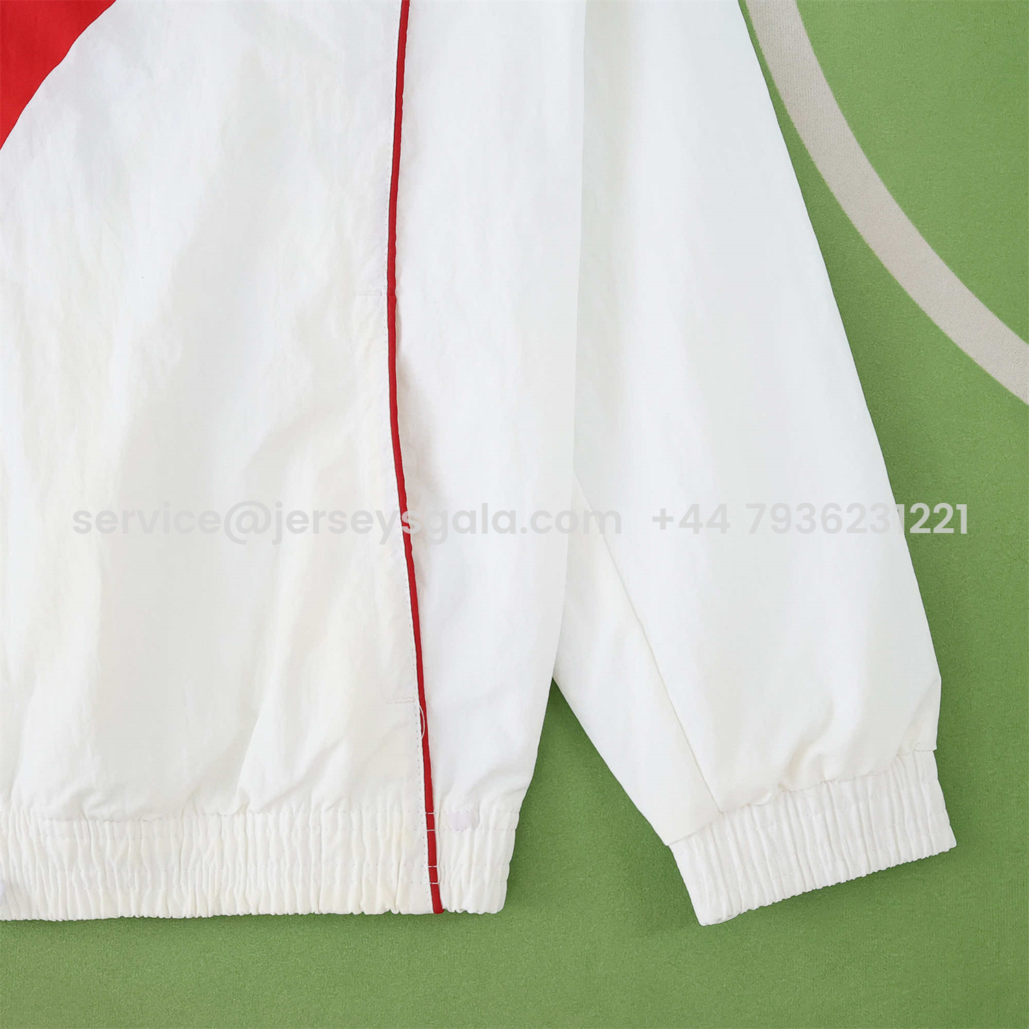 JerseysGala.com | River Plate 25-26 Throwback Windbreaker Jacket - White -Customize Name, Number and Patch | Worldwide Shipping