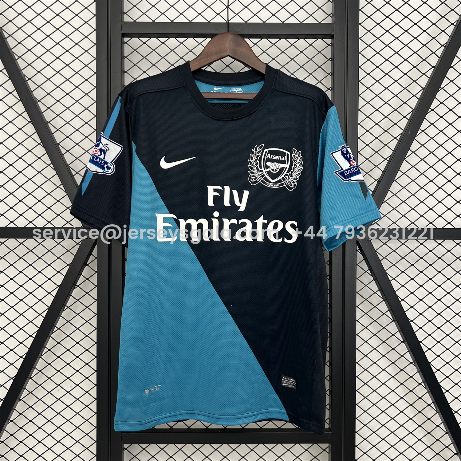 JerseysGala.com | Retro Arsenal 2011-12 Away Jersey -Customize Name, Number and Patch | Worldwide Shipping