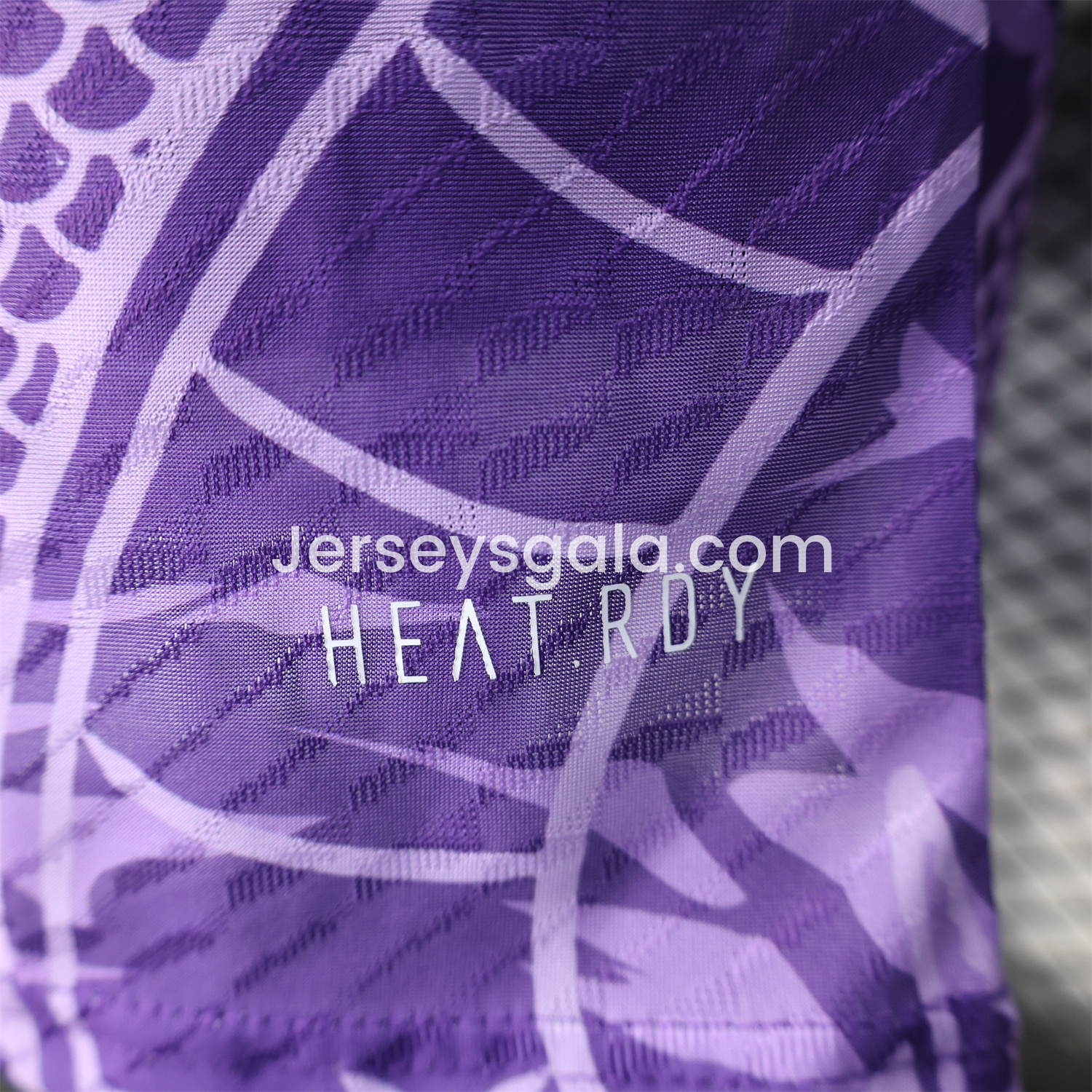 JerseysGala.com | Real Madrid 24-25 Purple Loong POLO Jersey - Player Version -Customize Name, Number and Patch | Worldwide Shipping