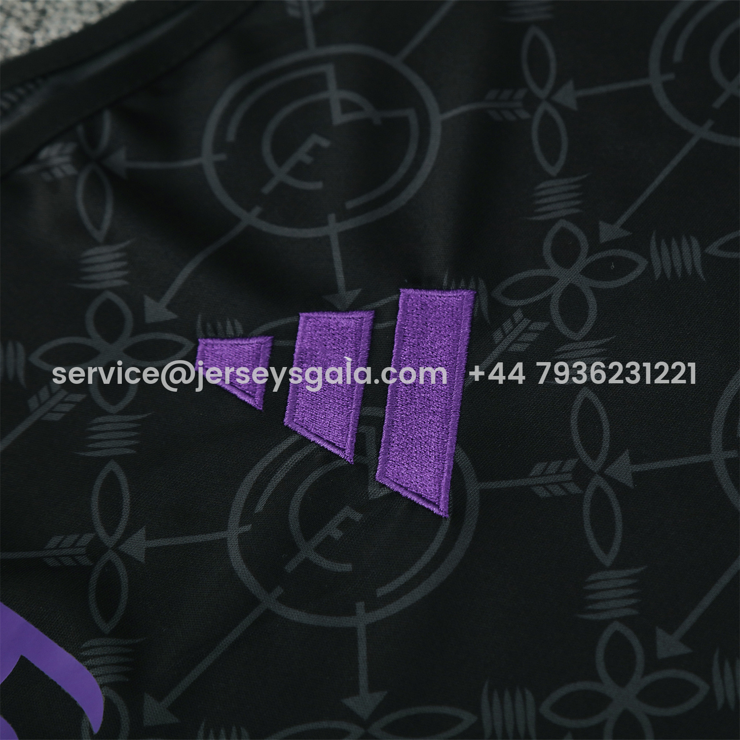 JerseysGala.com | Real Madrid 25-26 Vest Training Set - Blue Edge Black Vest & Black Shorts -Customize Name, Number and Patch | Worldwide Shipping