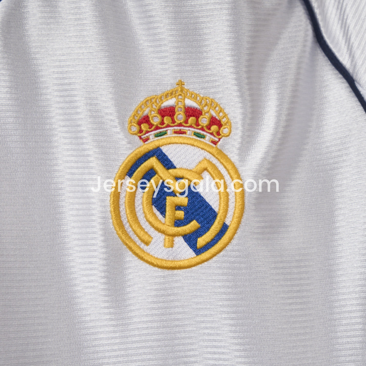 JerseysGala.com | Retro Real Madrid 1998-00 Home Stadium Jersey -Customize Name, Number and Patch | Worldwide Shipping