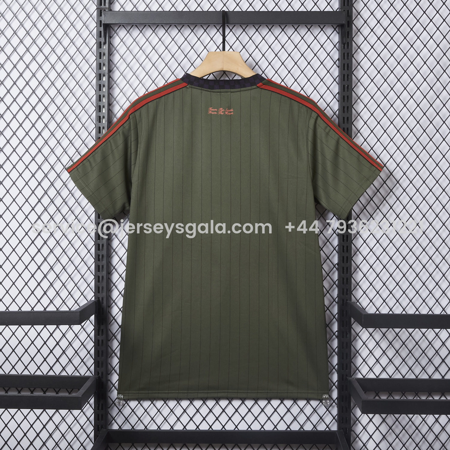 JerseysGala.com | Bayern Munich 25-26 Trefoil Green Travel Jersey - Fans Version -Customize Name, Number and Patch | Worldwide Shipping