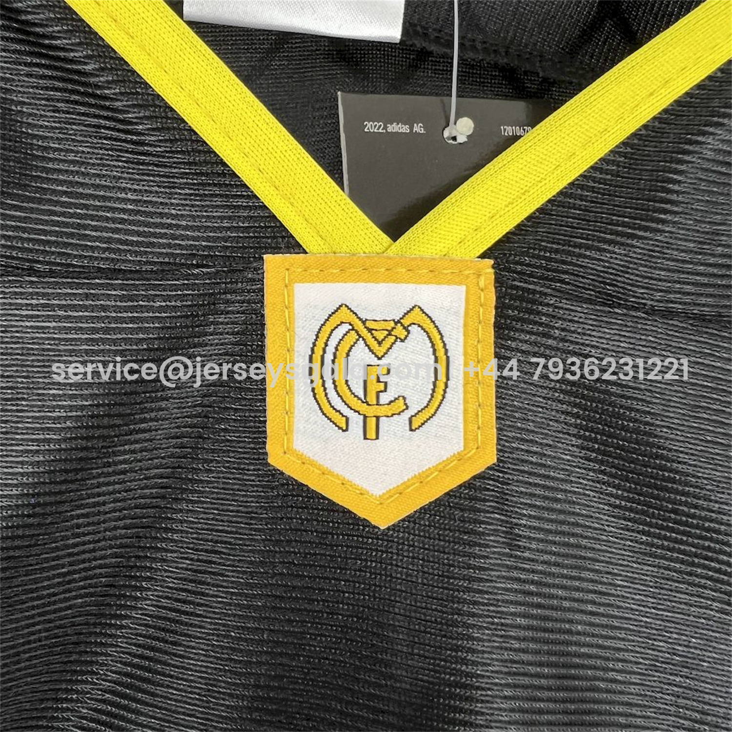 JerseysGala.com | Retro Real Madrid 1999-01 Away Long Sleeves Jersey -Customize Name, Number and Patch | Worldwide Shipping