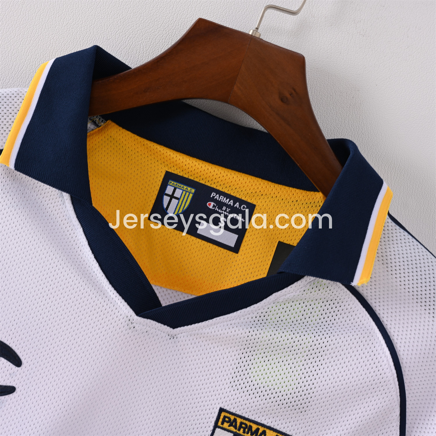 JerseysGala.com | Retro Parma 2003-04 Away Jersey - Fans Version -Customize Name, Number and Patch | Worldwide Shipping