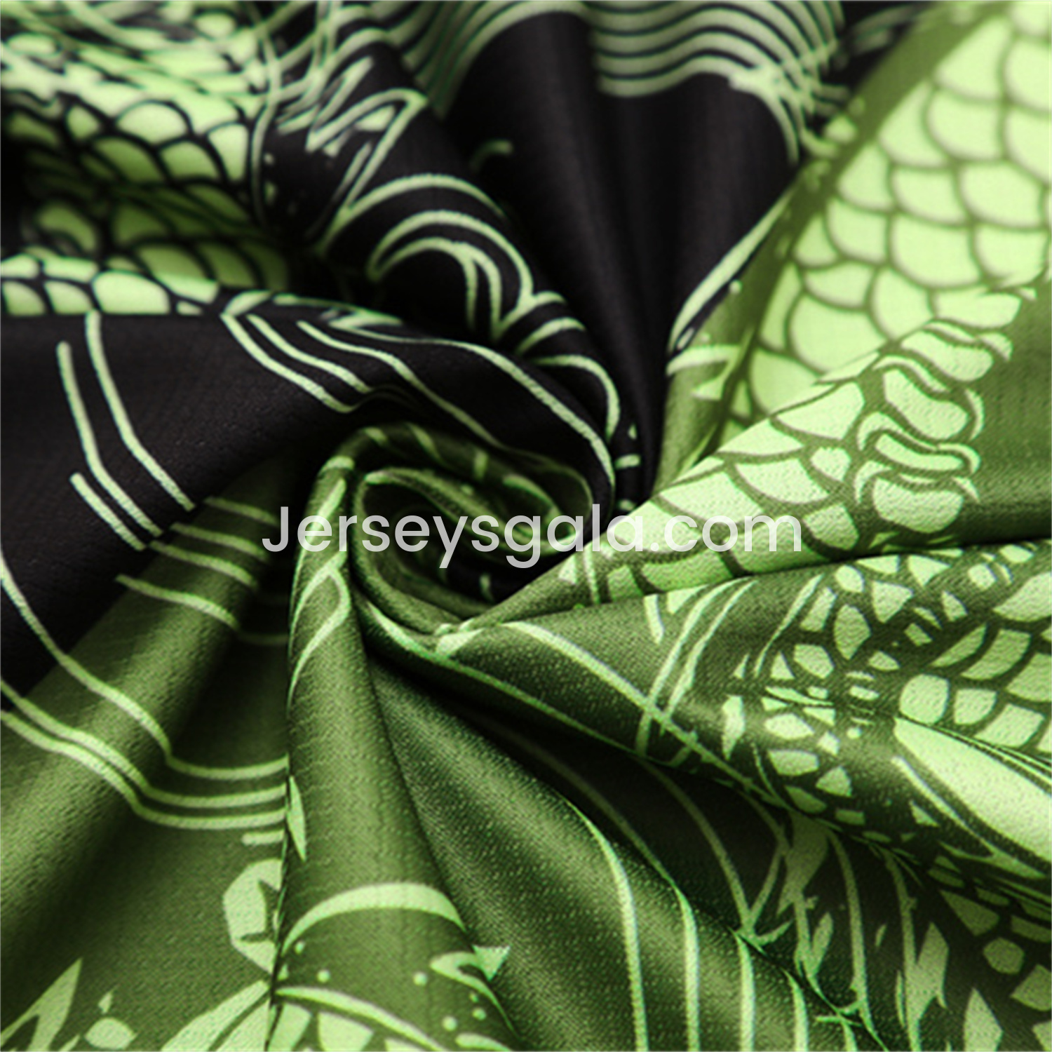 JerseysGala.com | Real Madrid 25-26 Short-Sleeve Training Set - Green Black Top & Black Shorts -Customize Name, Number and Patch | Worldwide Shipping