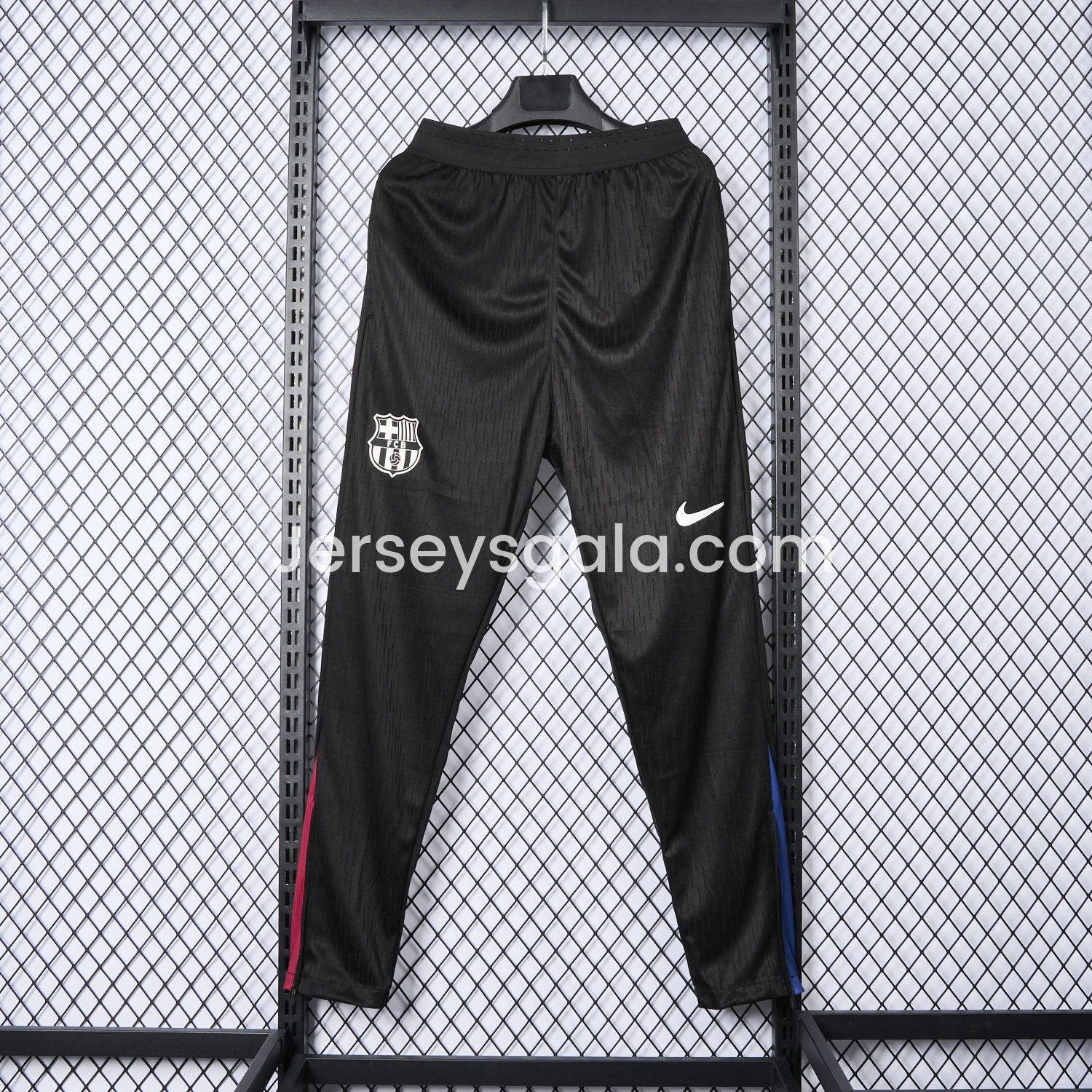 JerseysGala.com | Barcelona 25-26 Black Training Pants - Player Version -Customize Name, Number and Patch | Worldwide Shipping