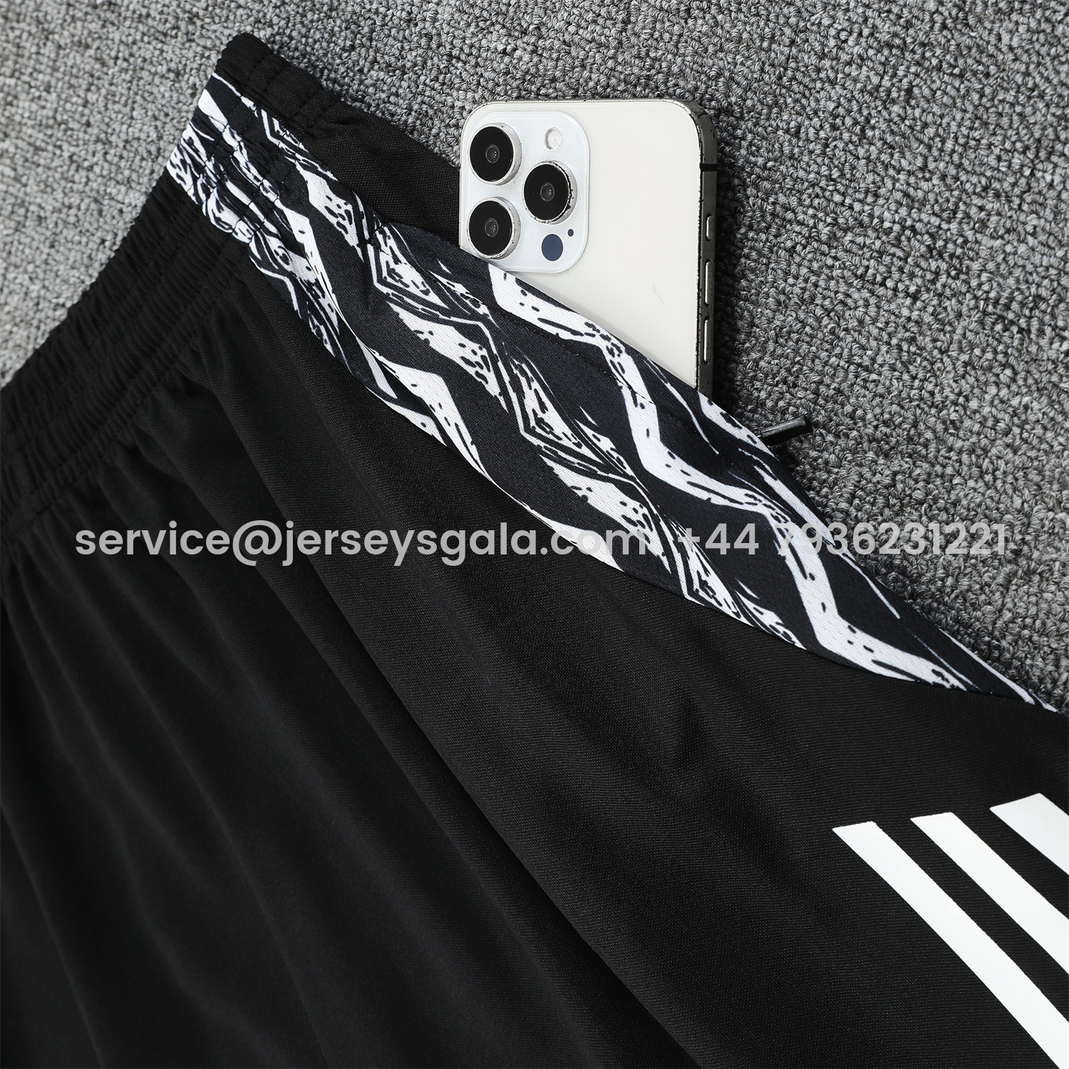 JerseysGala.com | Arsenal 25-26 Vest Training Set - Colorful Festival Vest and Black Shorts -Customize Name, Number and Patch | Worldwide Shipping