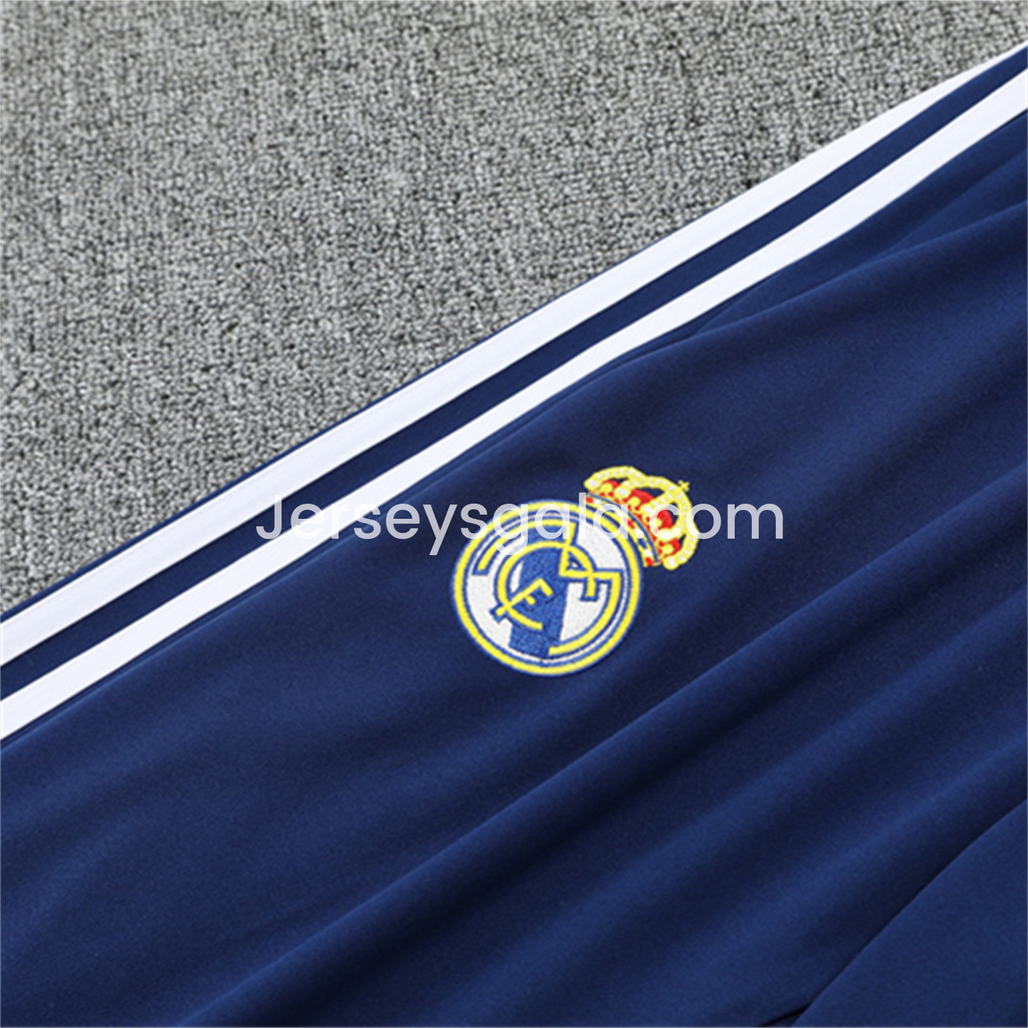 JerseysGala.com | Real Madrid 25-26 Kids Long Sleeve Training Set - Throwback Royal Blue Top and Pants -Customize Name, Number and Patch | Worldwide Shipping