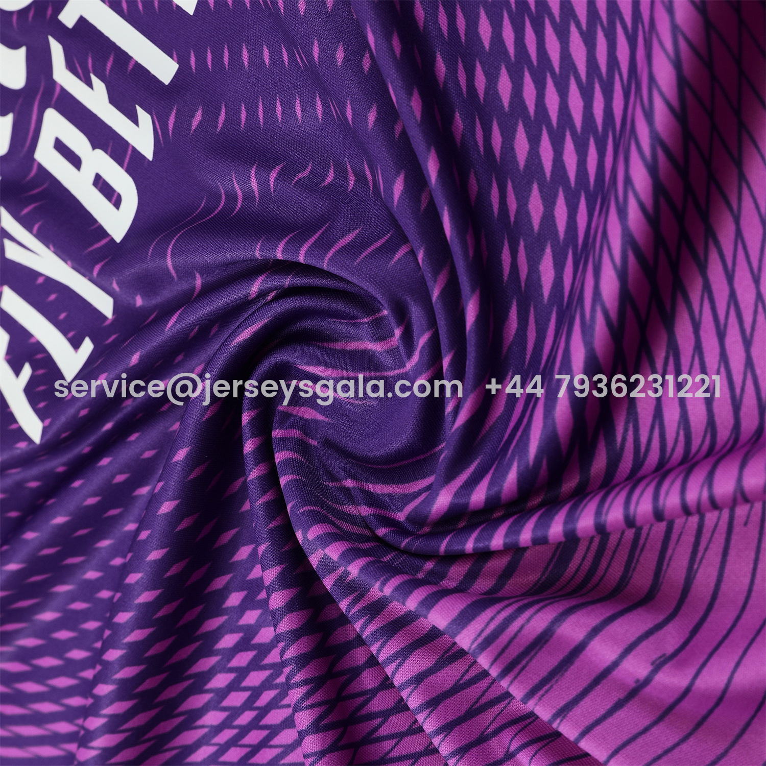 JerseysGala.com | Real Madrid 25-26 Short-Sleeve Training Set - Purple Top & Purple Shorts -Customize Name, Number and Patch | Worldwide Shipping