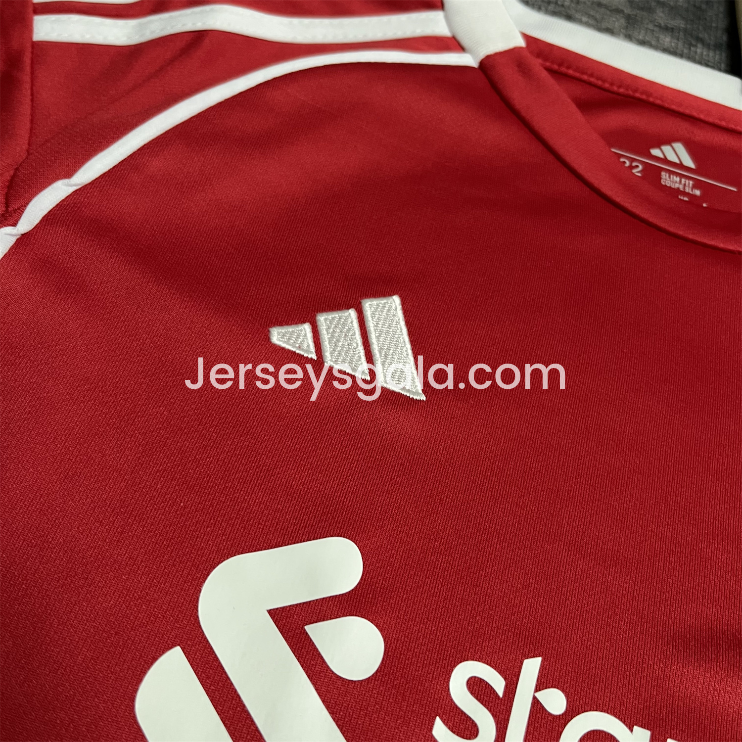 JerseysGala.com | Liver.pool 25-26 Home Kids Kit -Customize Name, Number and Patch | Worldwide Shipping