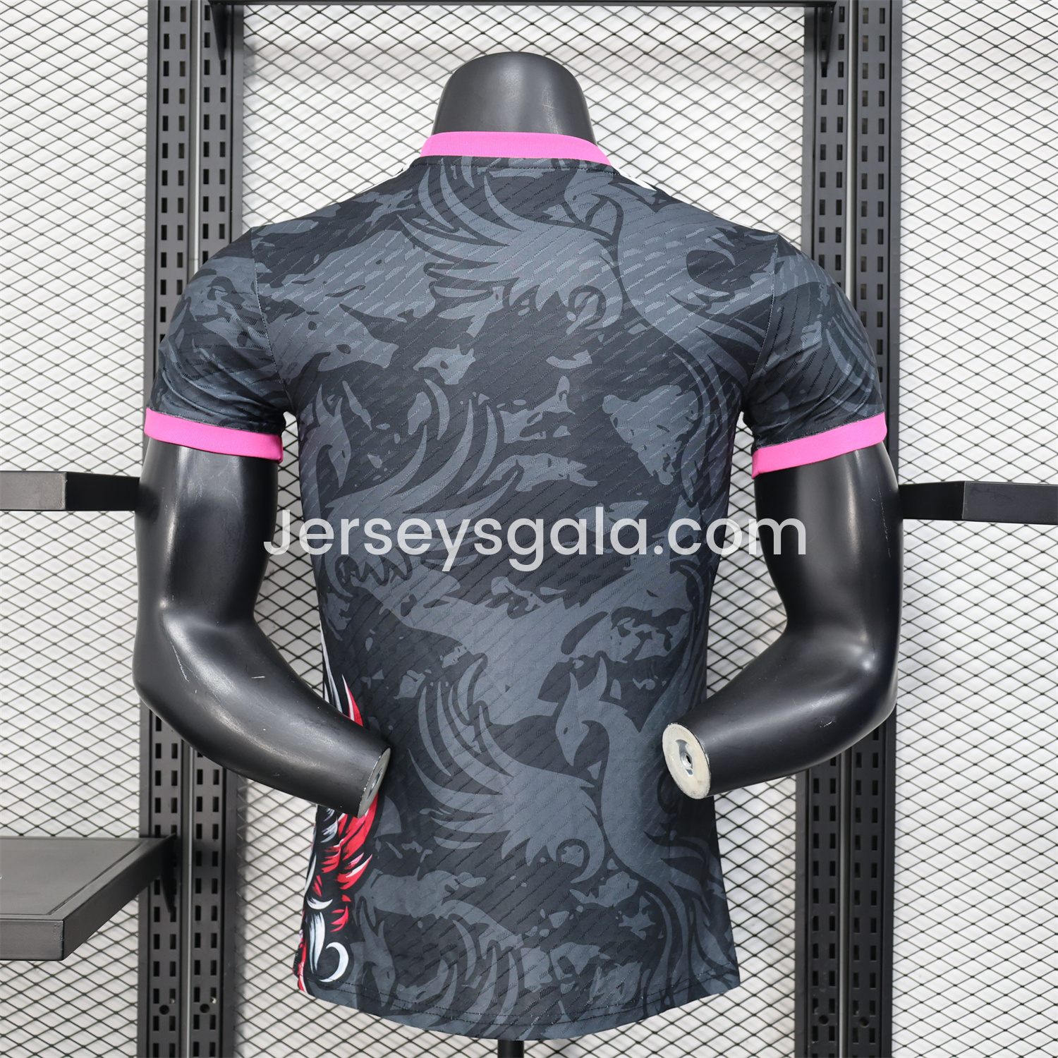 JerseysGala.com | Liver.pool 25-26 Red White Liver.pool Bird Black Special Jersey - Player Version -Customize Name, Number and Patch | Worldwide Shipping