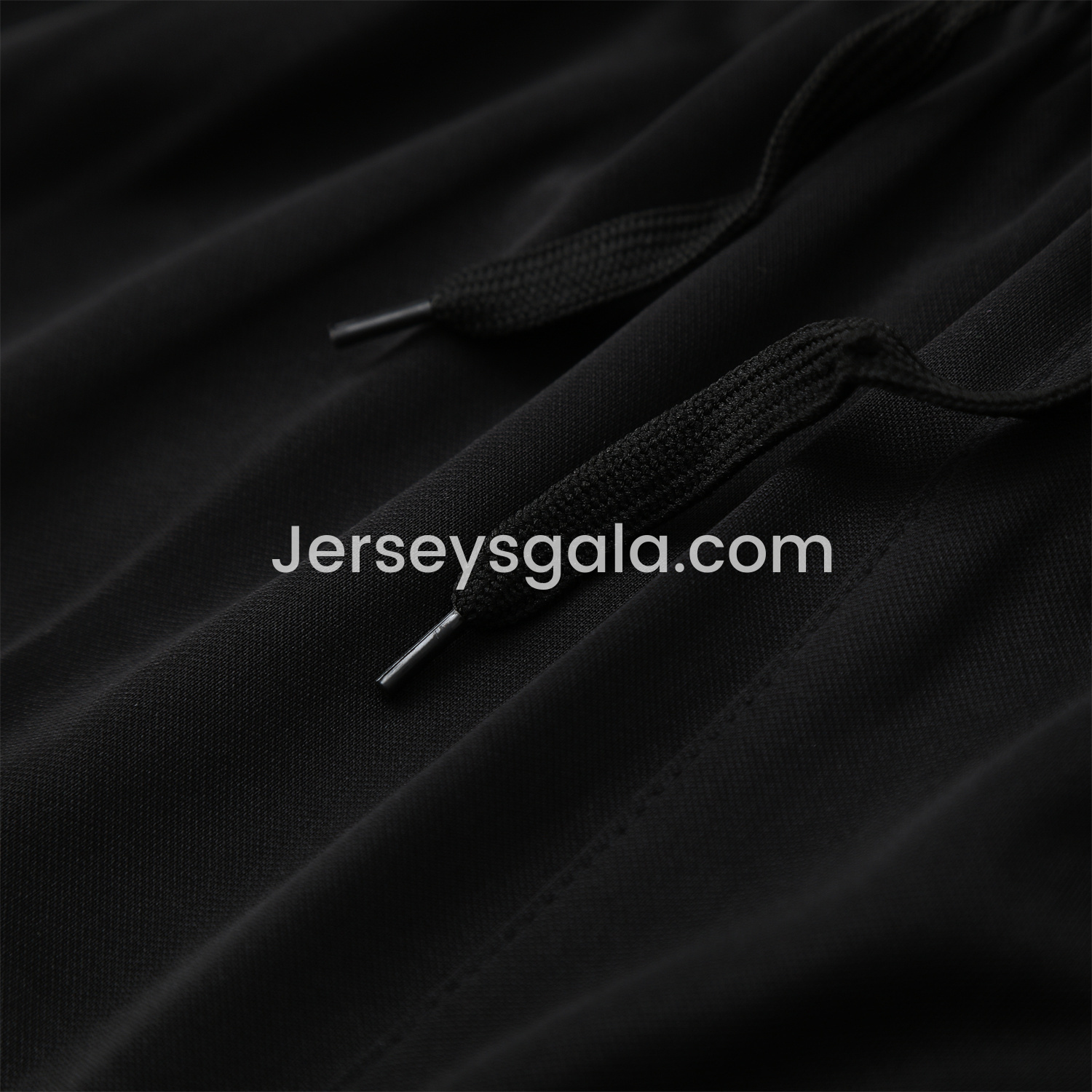 JerseysGala.com | Real Madrid 25-26 Short-Sleeve Training Set - Green-Black Dragon Top & Black-White Shorts -Customize Name, Number and Patch | Worldwide Shipping