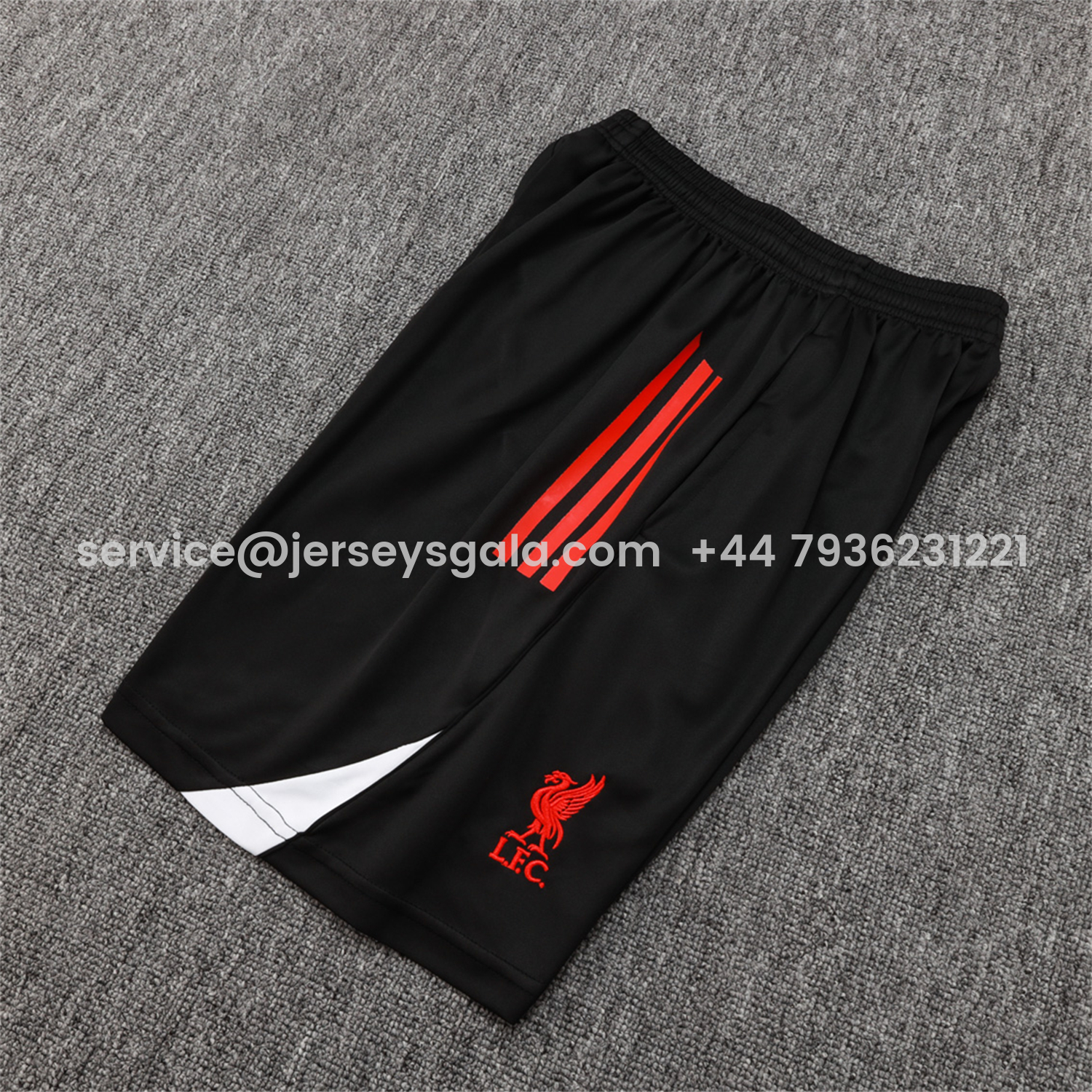 JerseysGala.com | Liver.pool 25-26 Vest Training Set - Black Vest & Black Shorts -Customize Name, Number and Patch | Worldwide Shipping